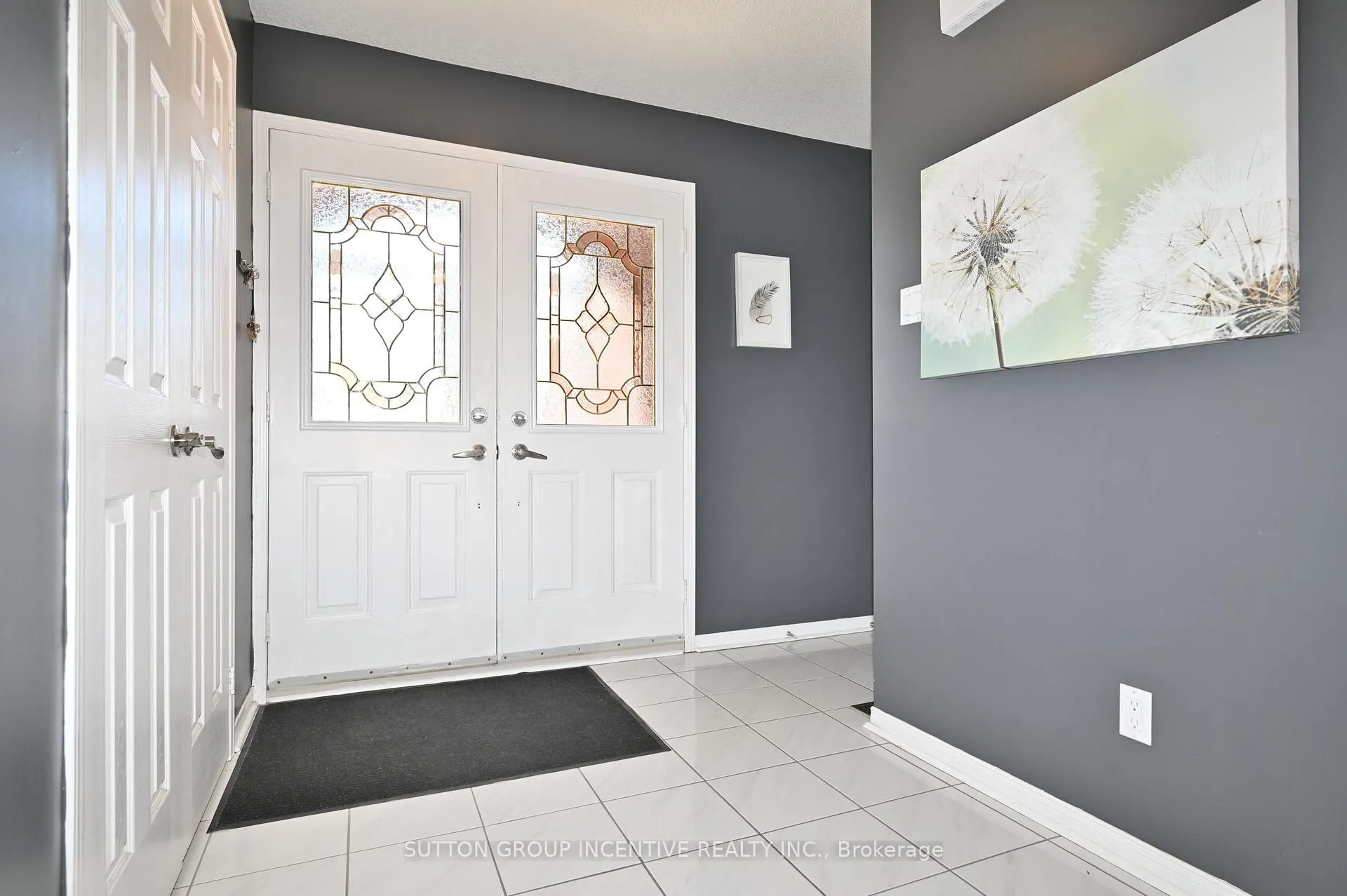 Photo 3 of 98 Cardinal Street, Barrie, Cundles East — HOMEH