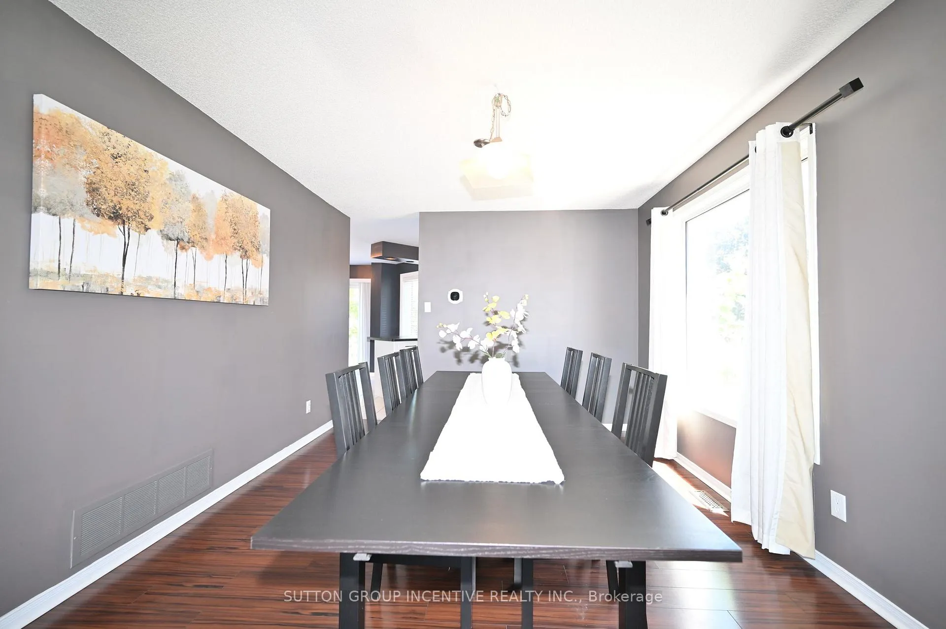 Photo 13 of 98 Cardinal Street, Barrie, Cundles East — HOMEH