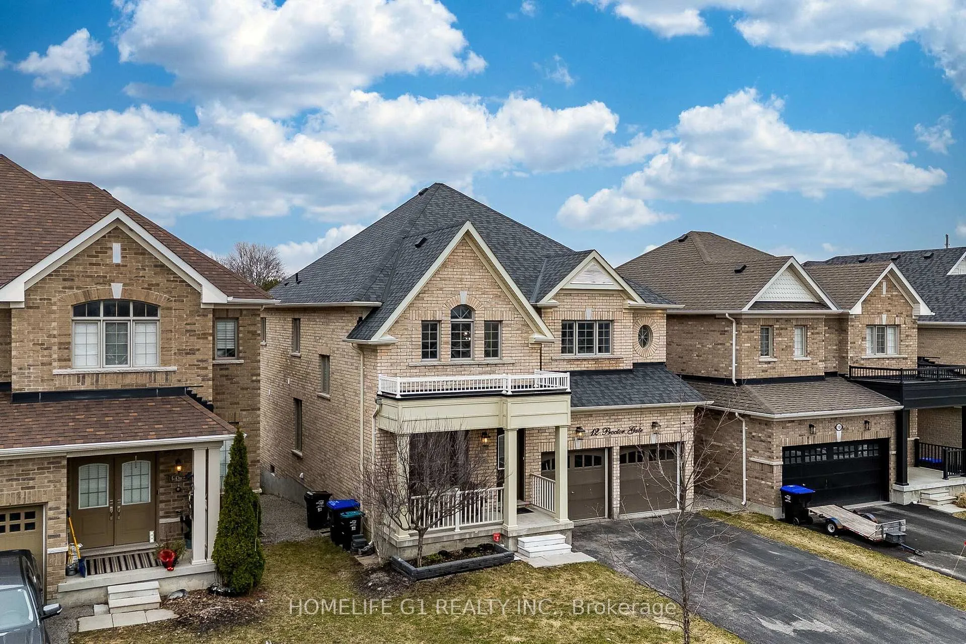Photo 2 of 12 Proctor Gate, New Tecumseth, Tottenham — HOMEH
