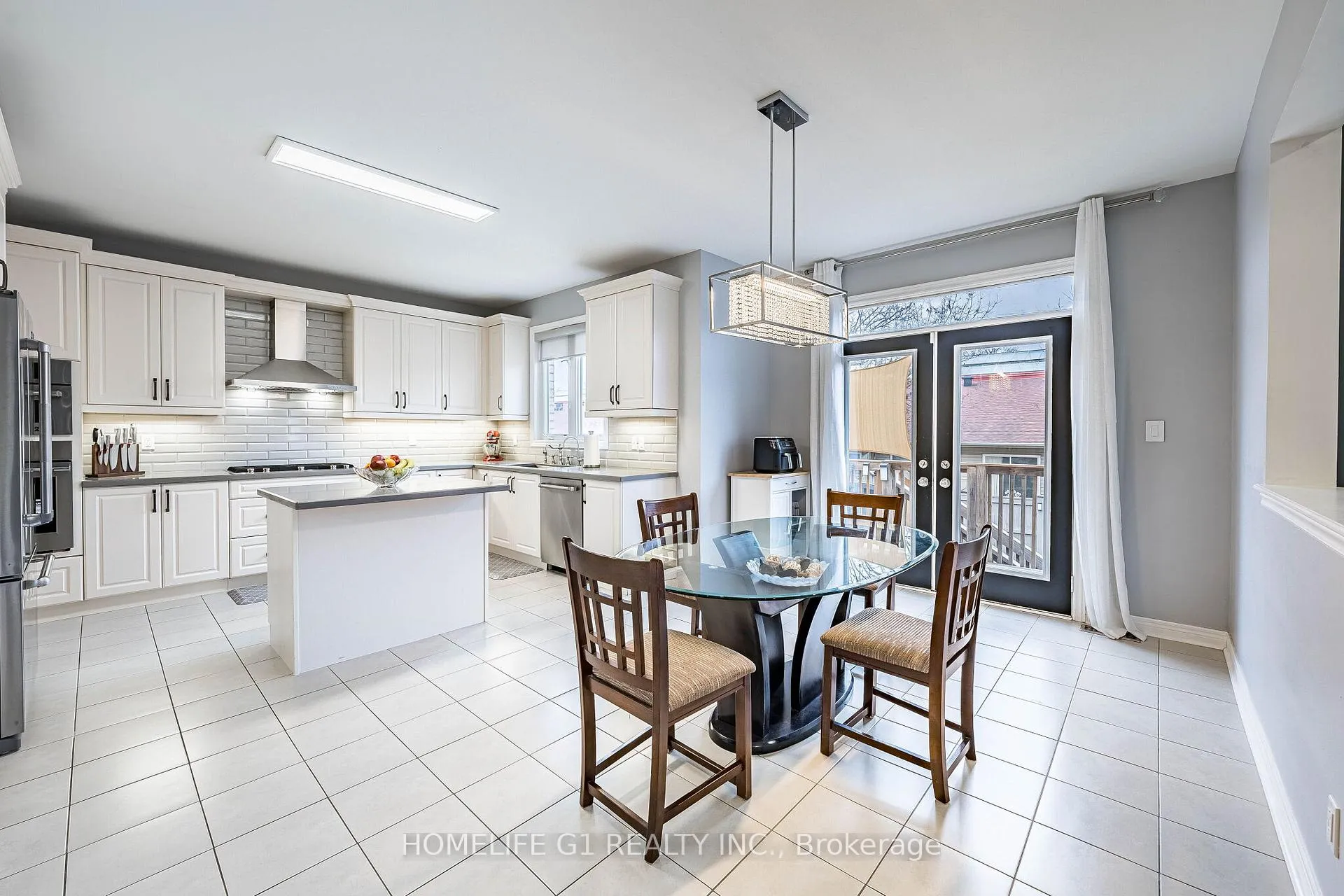 Photo 11 of 12 Proctor Gate, New Tecumseth, Tottenham — HOMEH