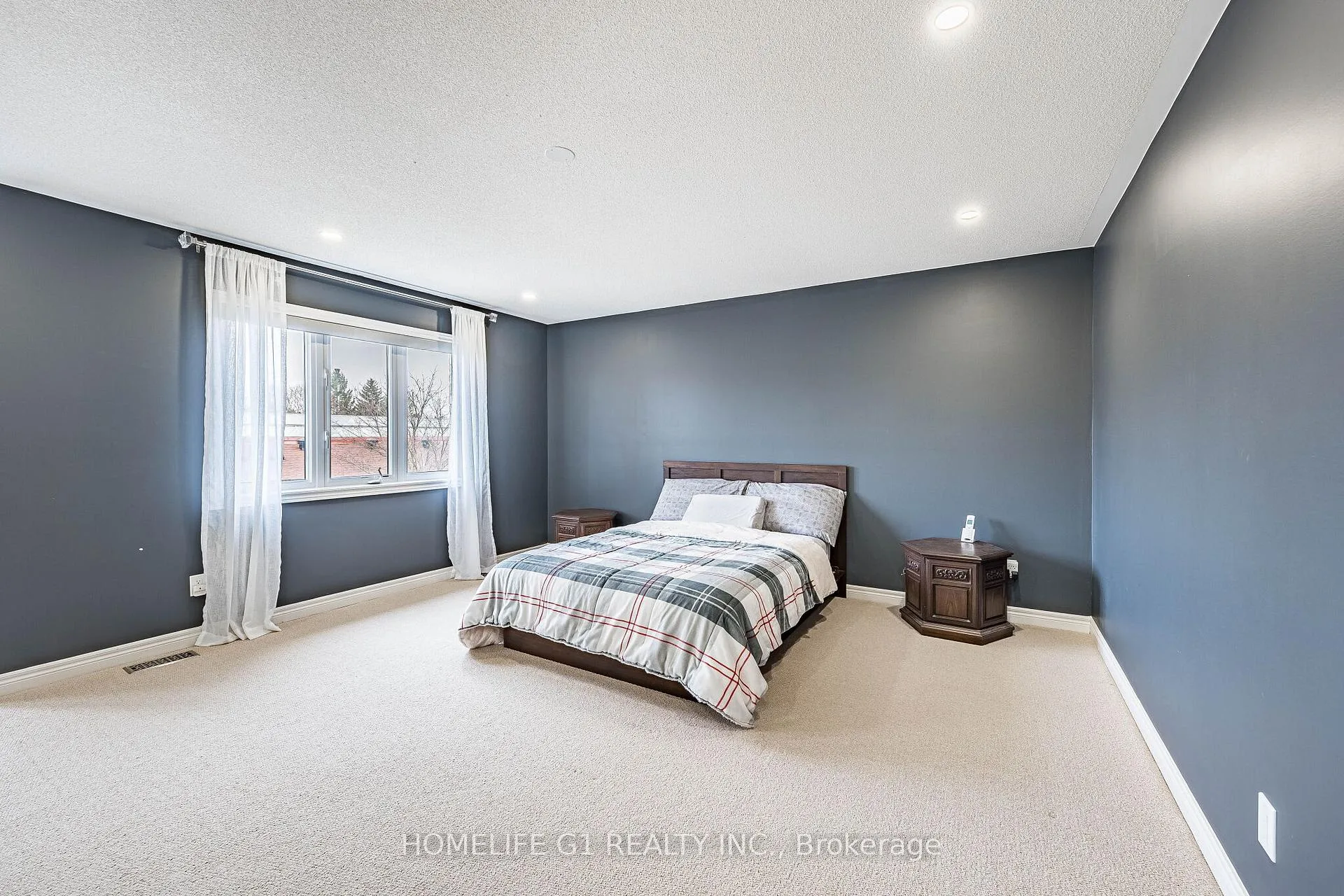 Photo 20 of 12 Proctor Gate, New Tecumseth, Tottenham — HOMEH
