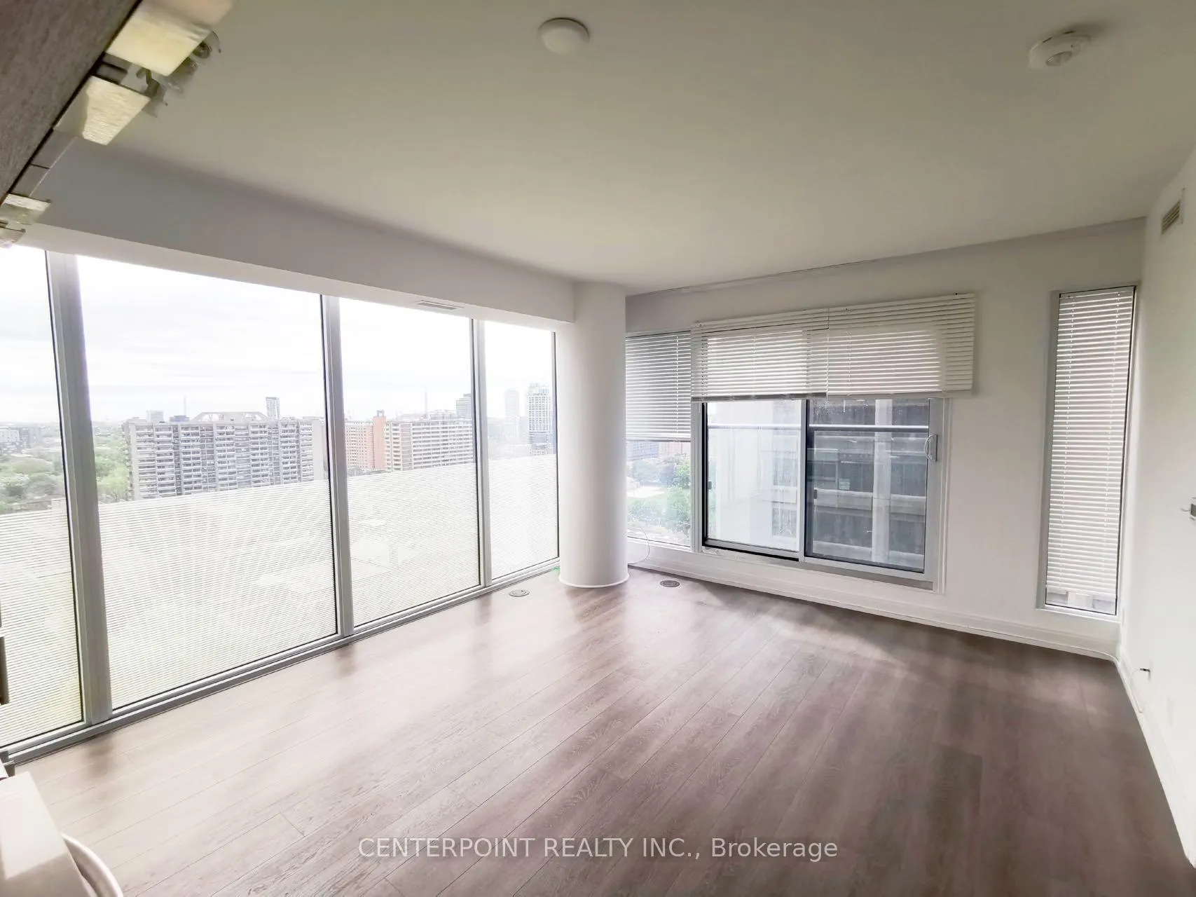 Photo 6 of Unit 1805, 181 Dundas Street E, Toronto, Moss Park — HOMEH