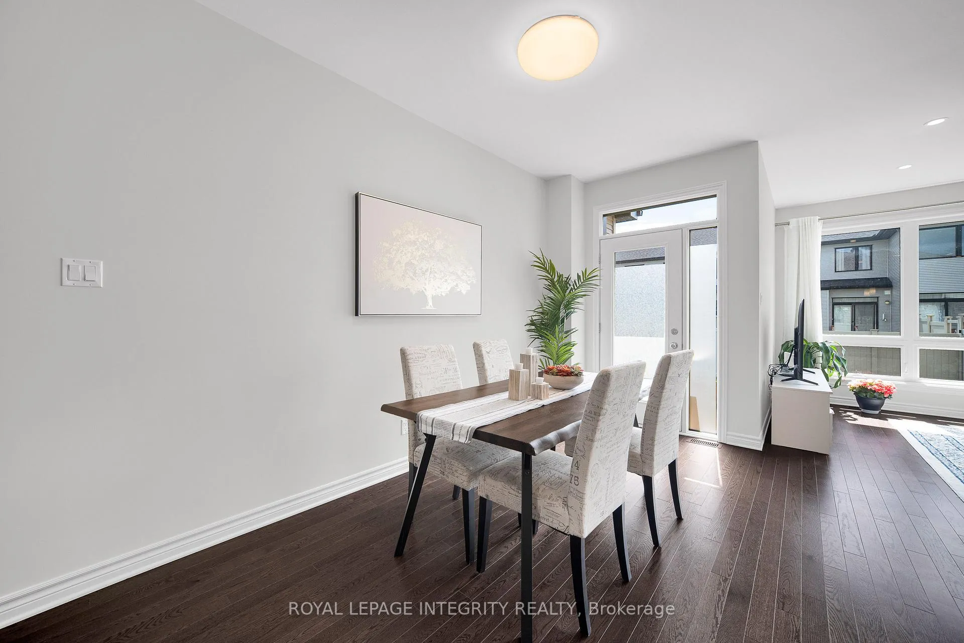 Photo 5 of 353 Cornice Street, Ottawa, Mer Bleue/Bradley Estates/Anderson Park — HOMEH