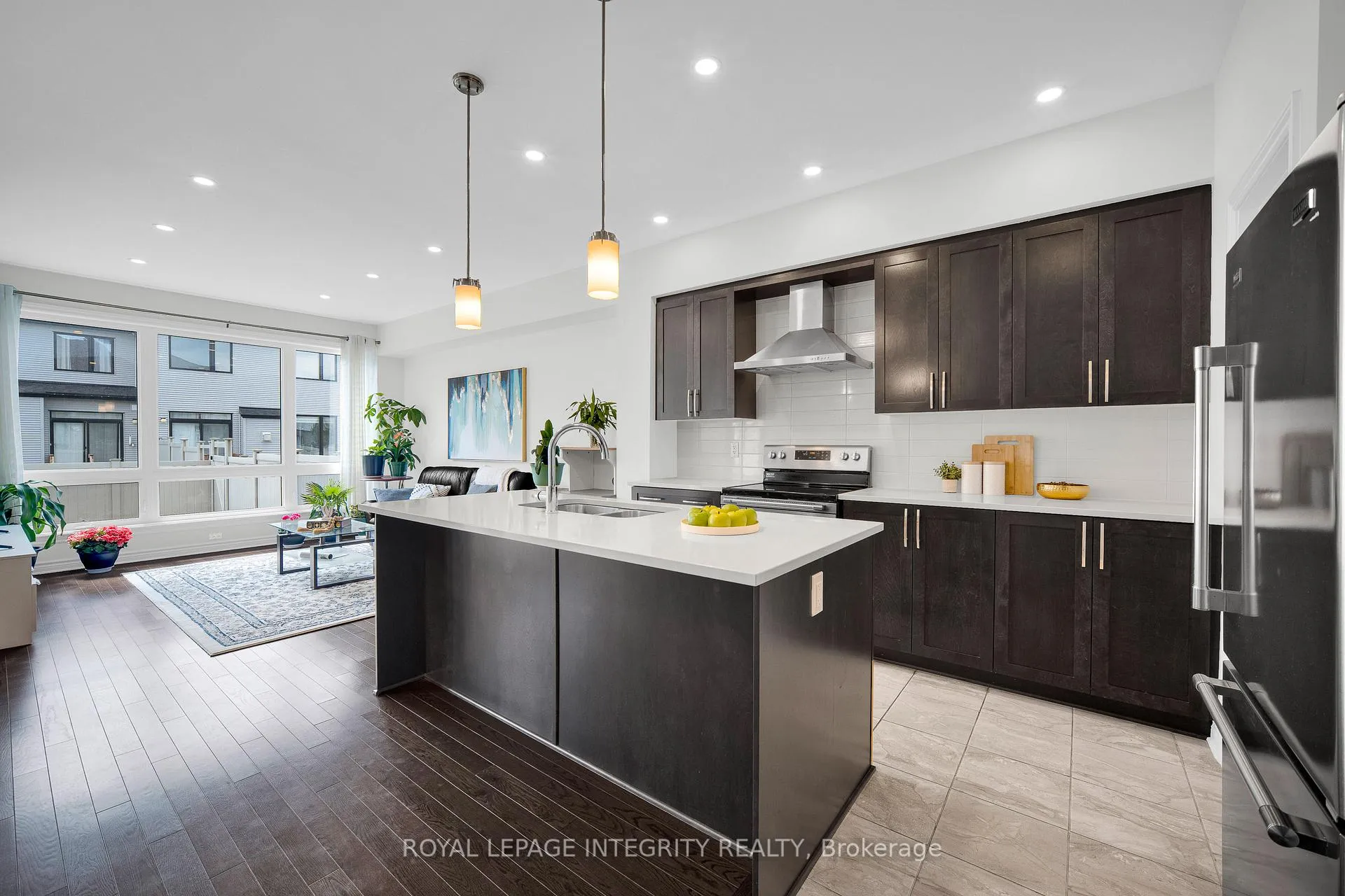 Photo 9 of 353 Cornice Street, Ottawa, Mer Bleue/Bradley Estates/Anderson Park — HOMEH