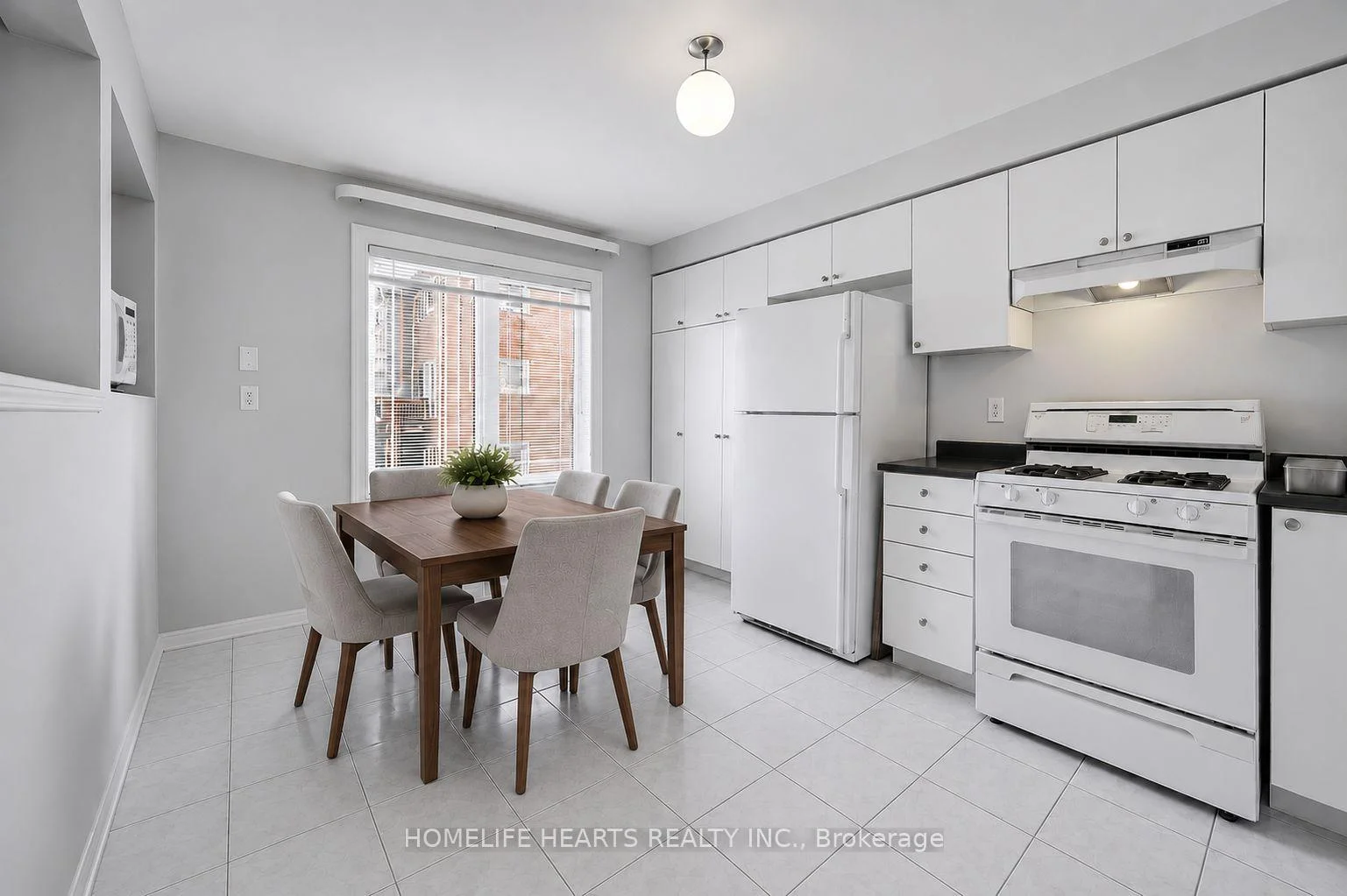 Photo 9 of Unit 62, 7105 Branigan Gate, Mississauga, Meadowvale Village — HOMEH