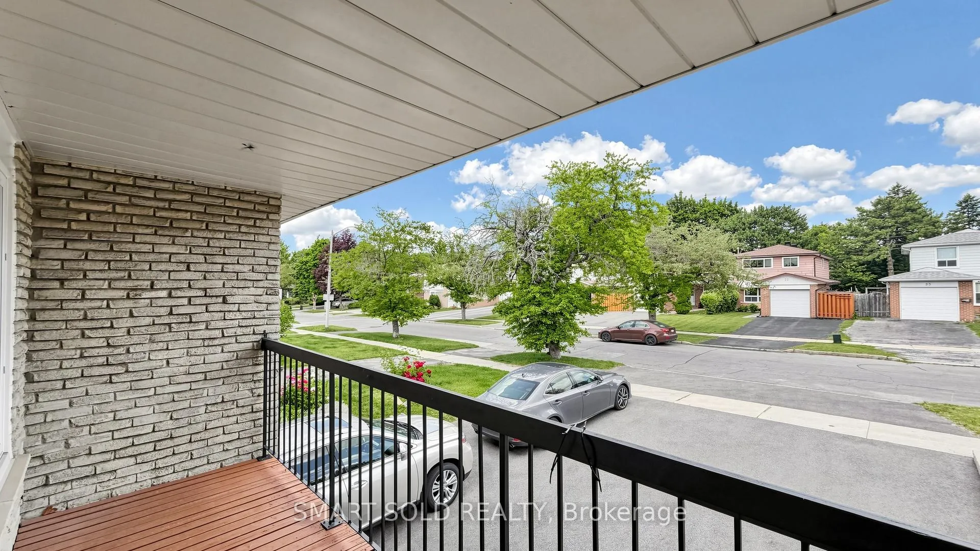 Photo 11 of 20 Bedle Avenue, North York, Hillcrest Village — HOMEH