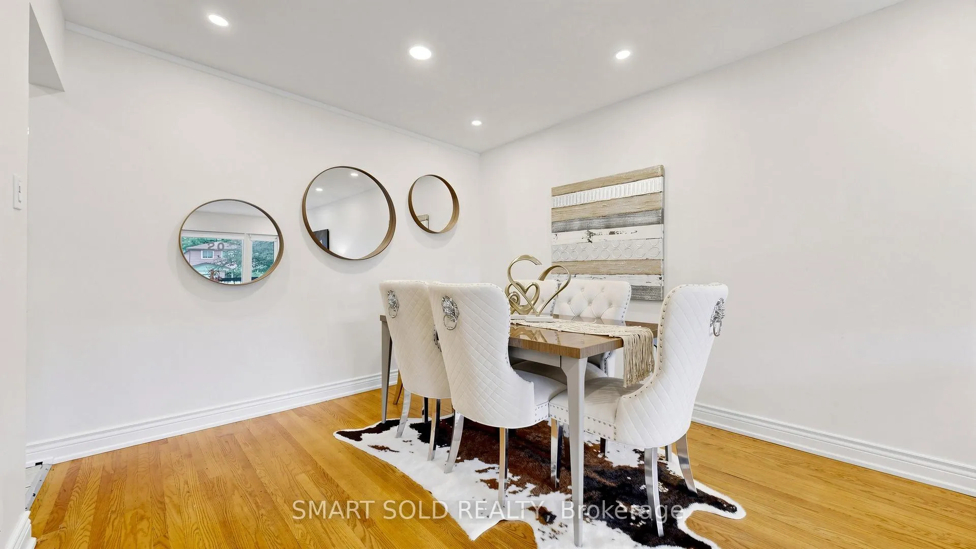 Photo 13 of 20 Bedle Avenue, North York, Hillcrest Village — HOMEH