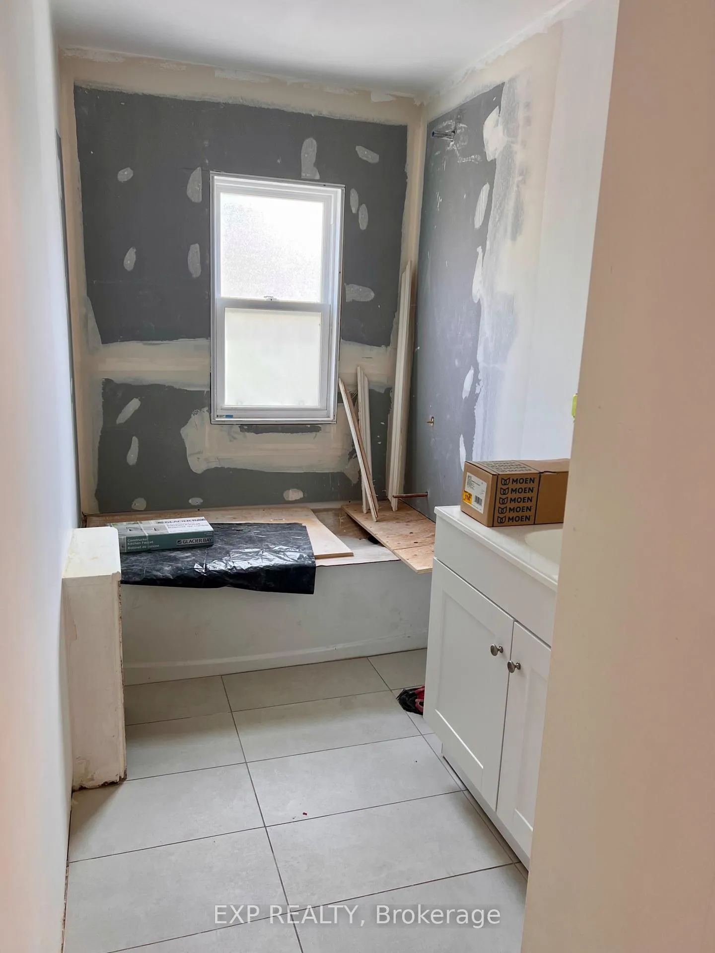 Photo 24 of Unit 5, 75 Holland Avenue, Ottawa, Ottawa West — HOMEH
