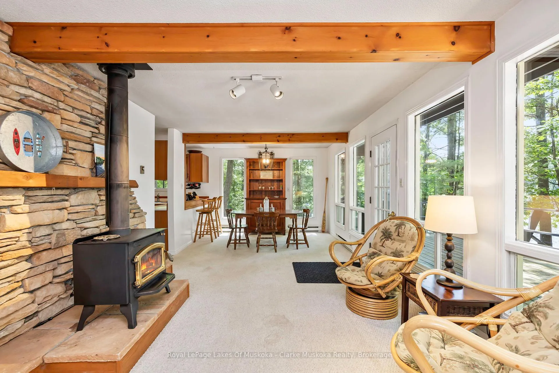 Photo 10 of 41 Miller Island, Gravenhurst, Muskoka (S) — HOMEH