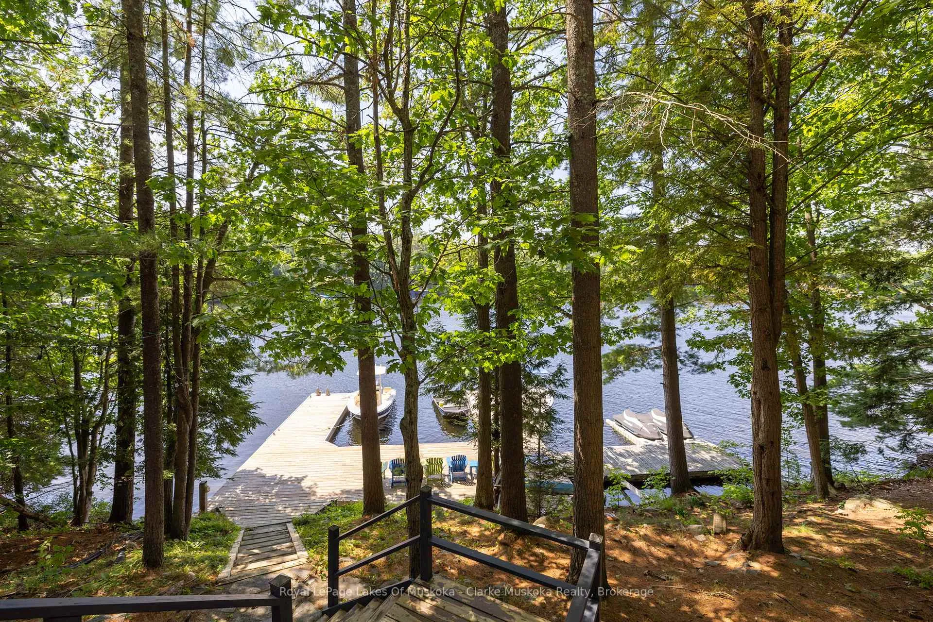 Photo 27 of 41 Miller Island, Gravenhurst, Muskoka (S) — HOMEH