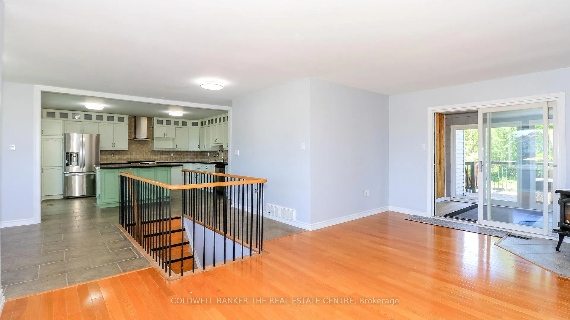 Photo 12 of 1842 Simcoe Boulevard, Innisfil, Alcona — HOMEH