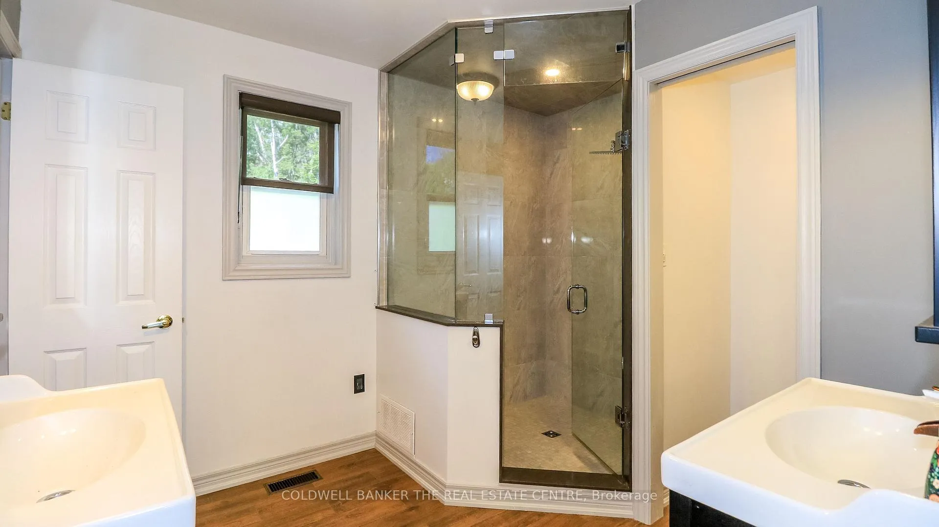 Photo 17 of 1842 Simcoe Boulevard, Innisfil, Alcona — HOMEH