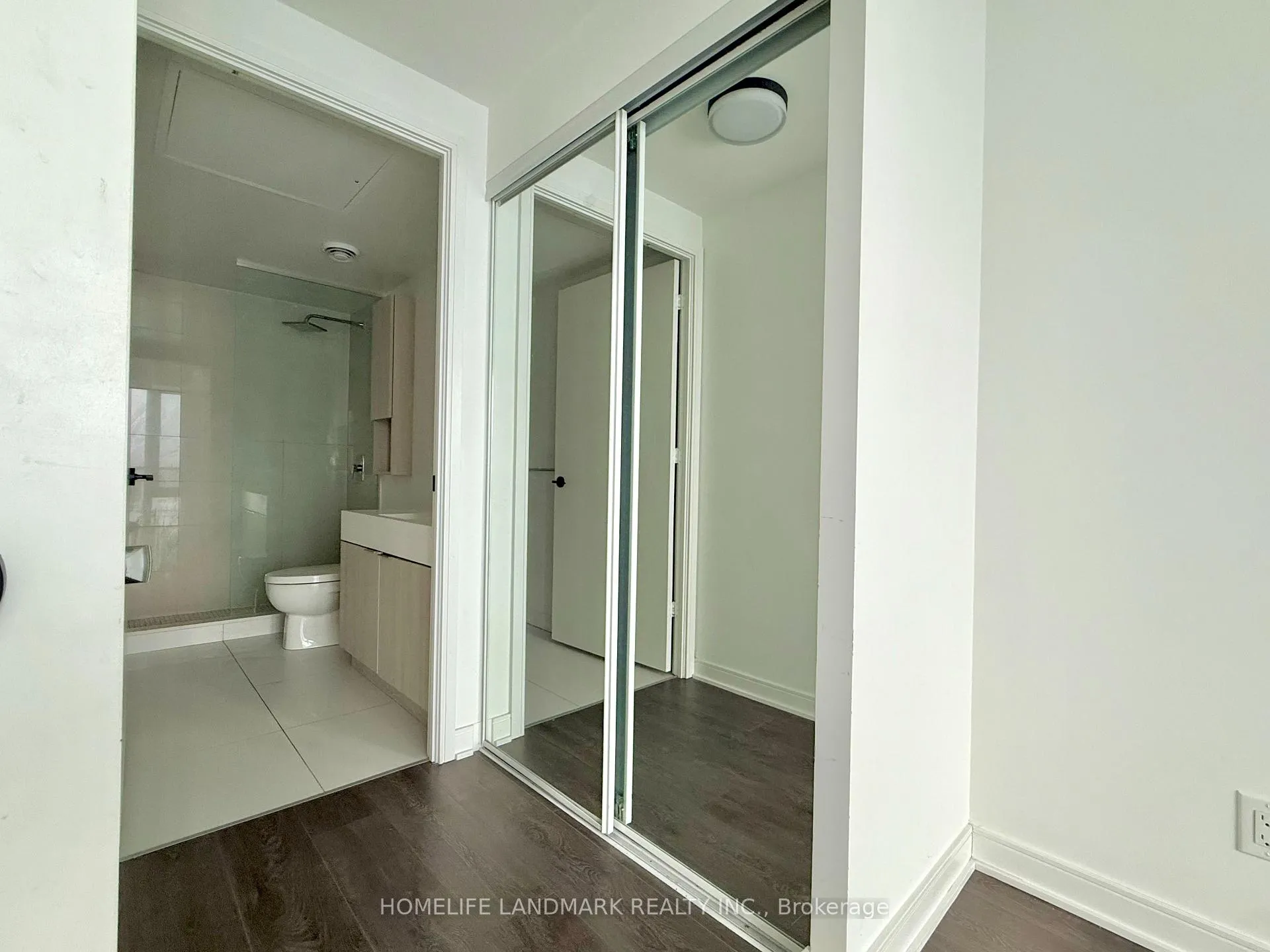Photo 4 of Unit N1109, 35 Rolling Mills Road, Toronto, Waterfront Communities — HOMEH