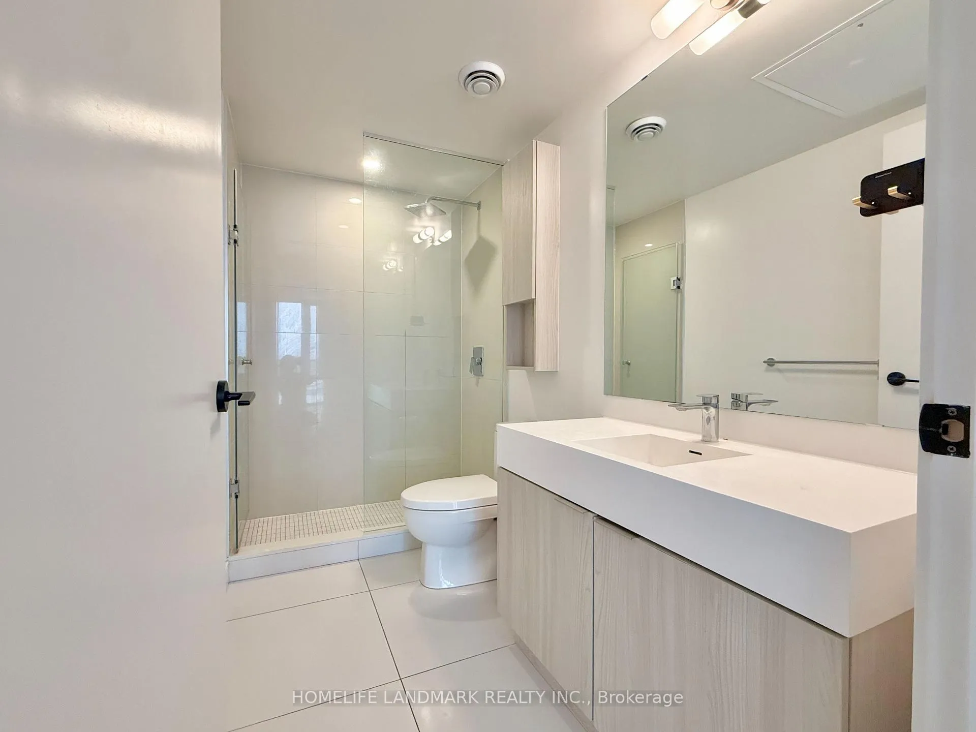 Photo 5 of Unit N1109, 35 Rolling Mills Road, Toronto, Waterfront Communities — HOMEH