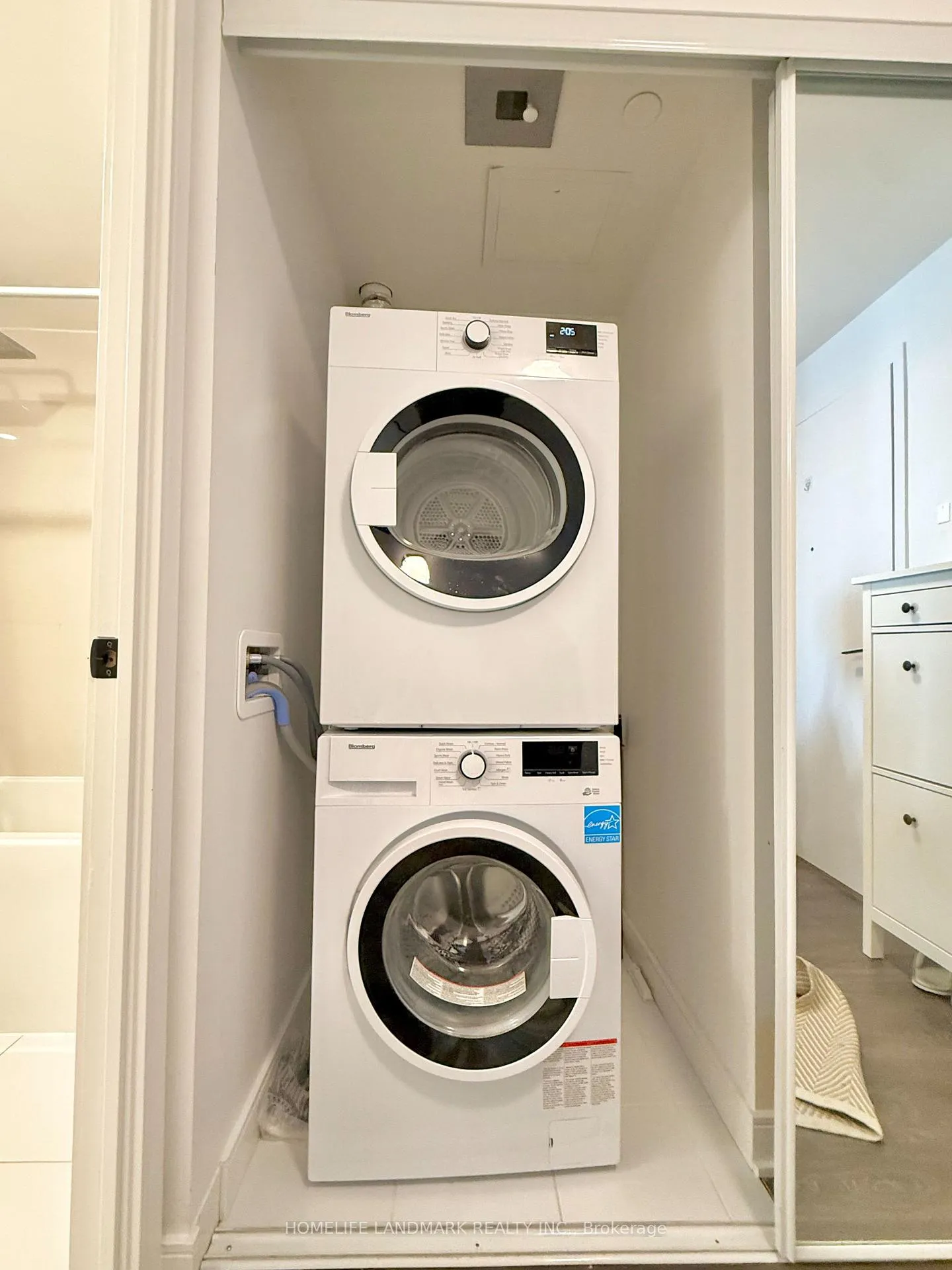 Photo 11 of Unit N1109, 35 Rolling Mills Road, Toronto, Waterfront Communities — HOMEH
