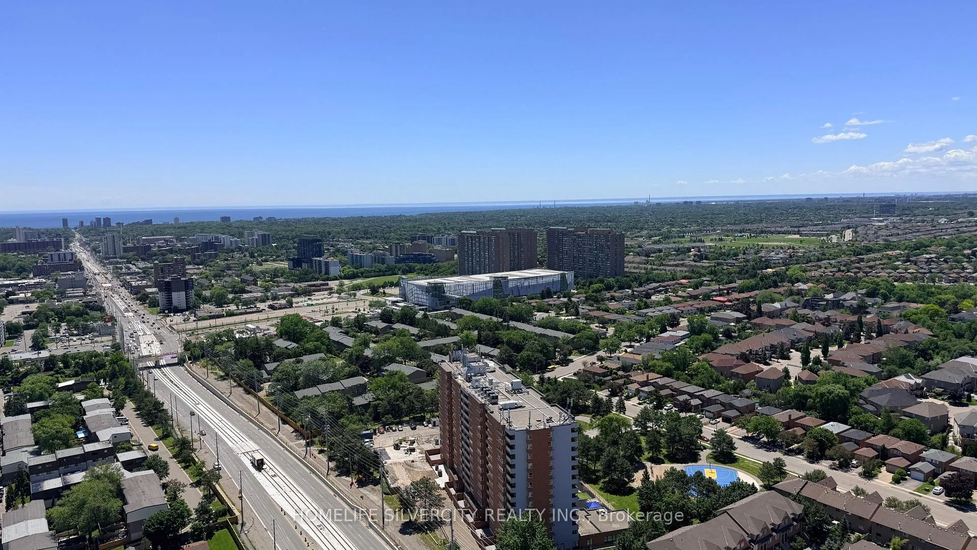 Photo 5 of Unit 3202, 1 Fairview Road, Mississauga, Mississauga Valleys — HOMEH