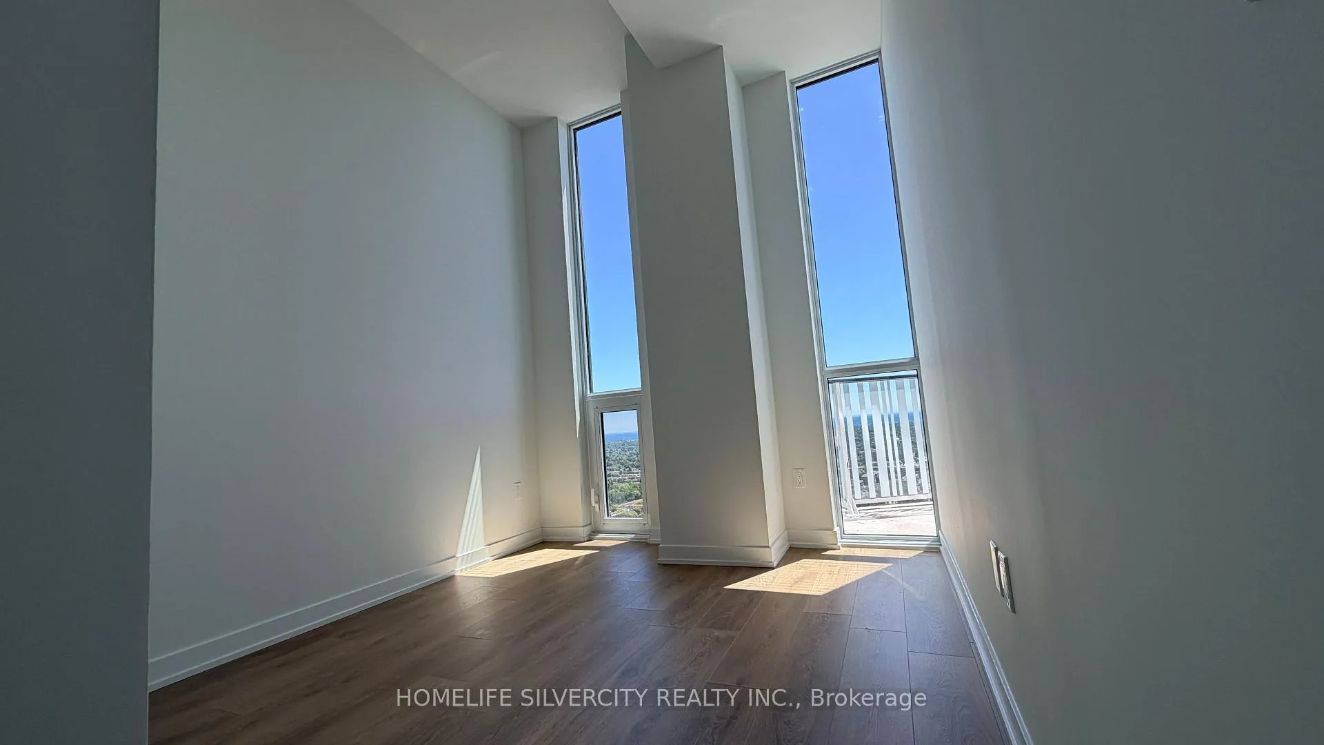 Photo 13 of Unit 3202, 1 Fairview Road, Mississauga, Mississauga Valleys — HOMEH