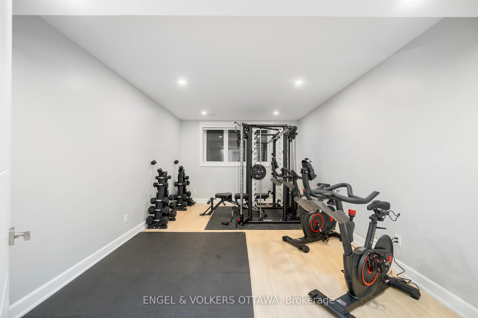 Photo 37 of 424 Ginger Crescent, Ottawa, Metcalfe — HOMEH