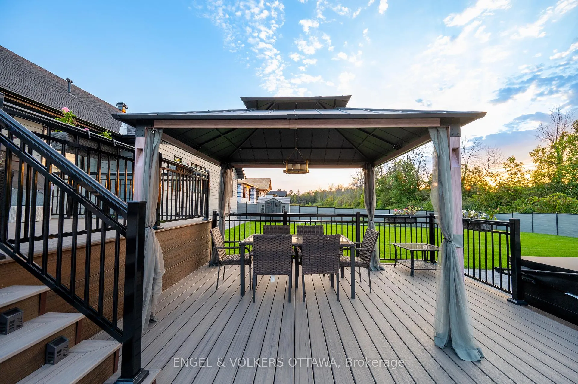 Photo 47 of 424 Ginger Crescent, Ottawa, Metcalfe — HOMEH