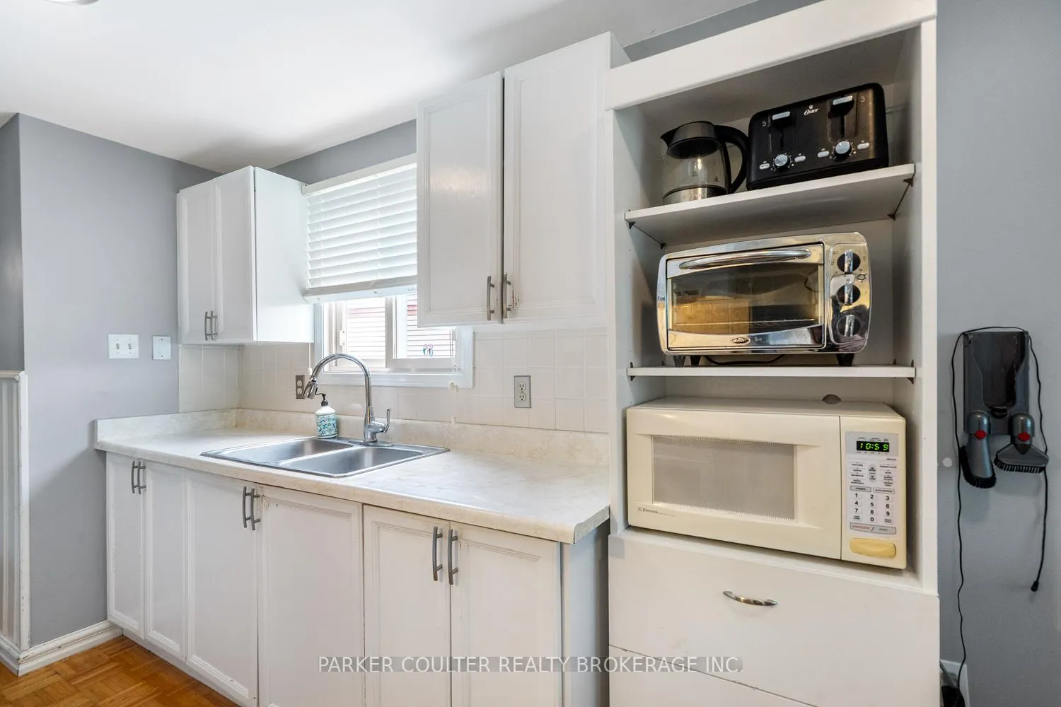 Photo 13 of 19 Corbett Drive, Barrie, Grove East — HOMEH