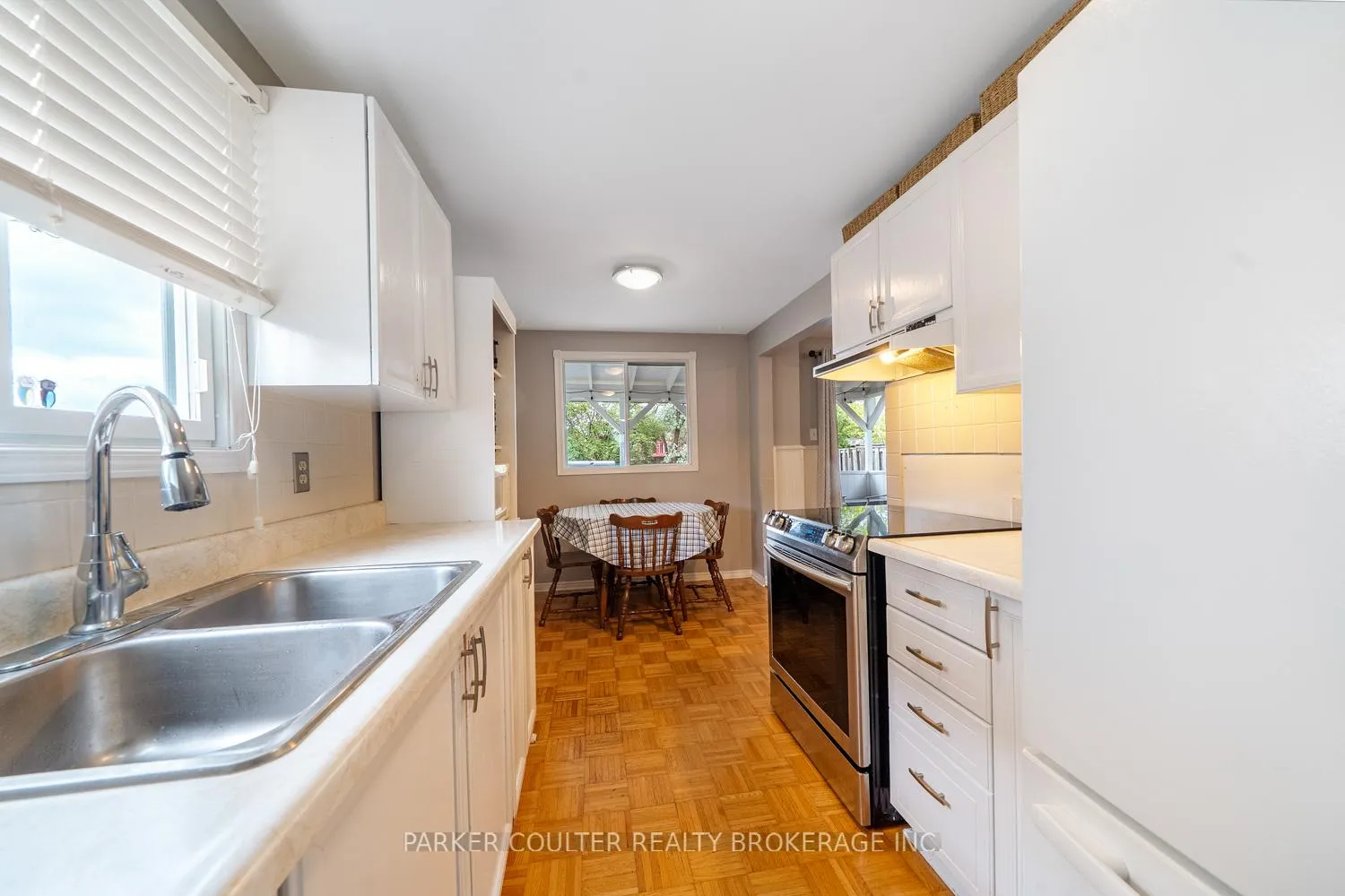Photo 16 of 19 Corbett Drive, Barrie, Grove East — HOMEH