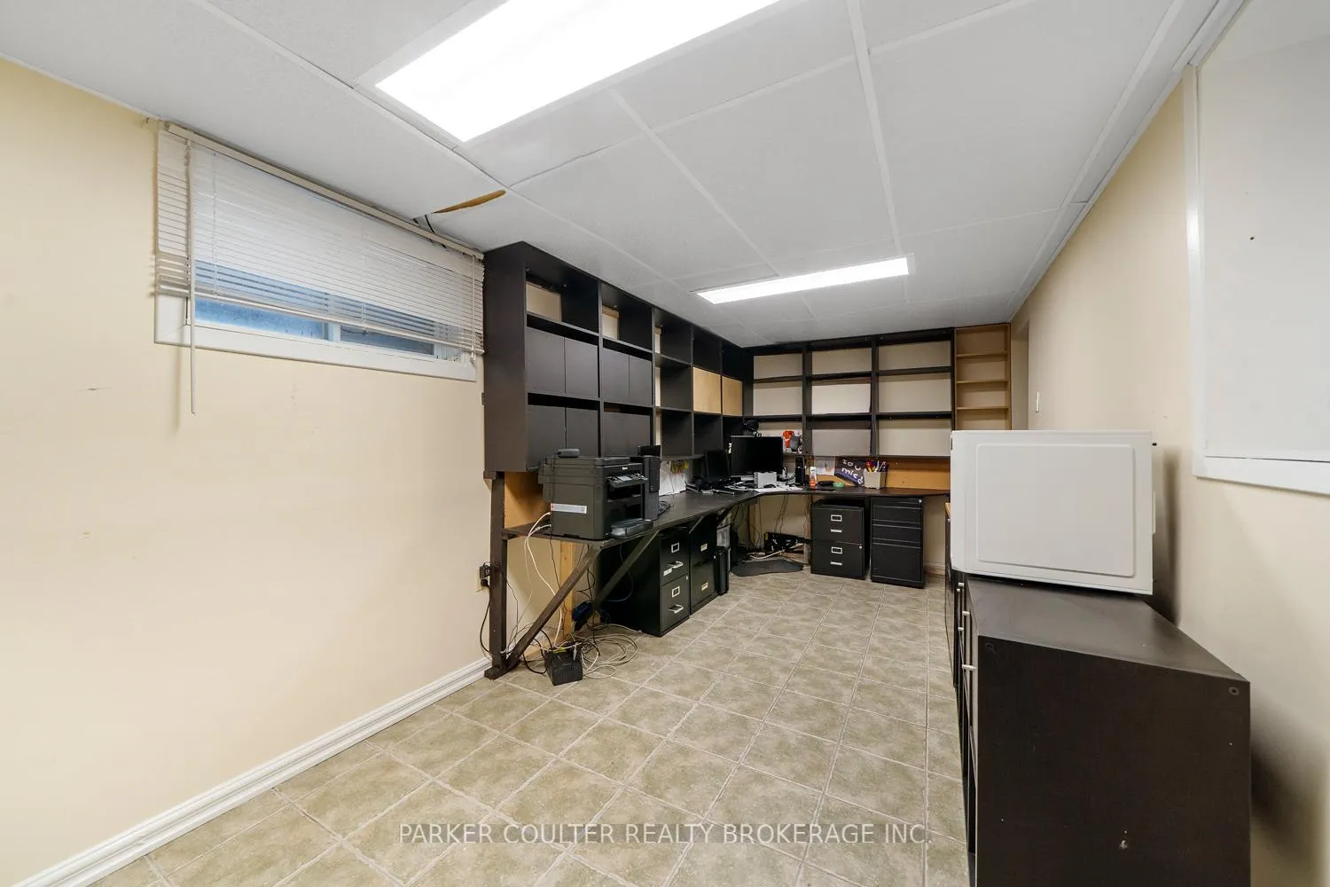 Photo 27 of 19 Corbett Drive, Barrie, Grove East — HOMEH