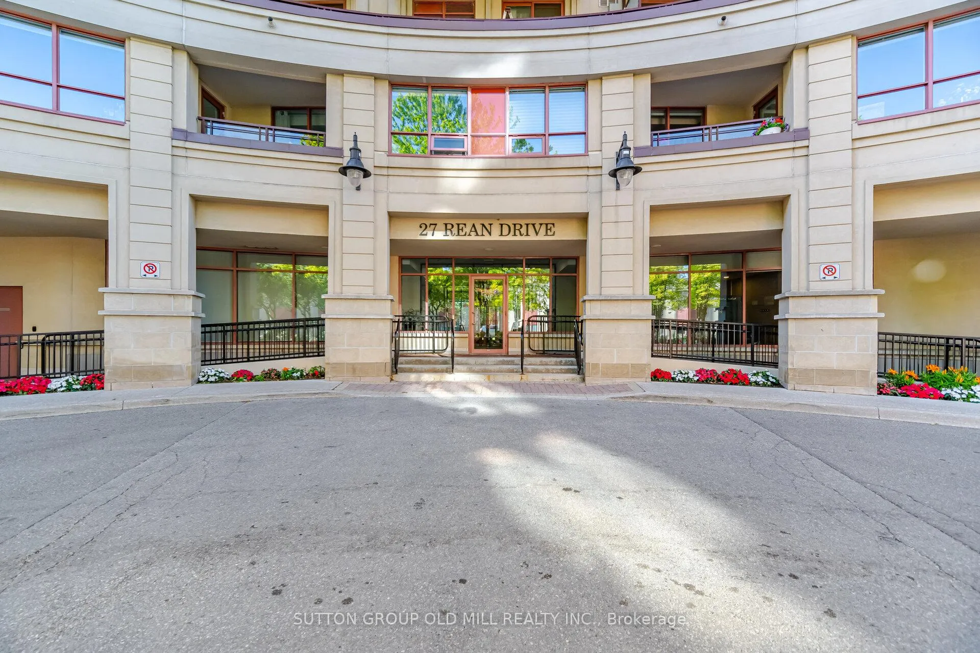 Photo 3 of Unit 311, 27 Rean Drive, North York, Bayview Village — HOMEH