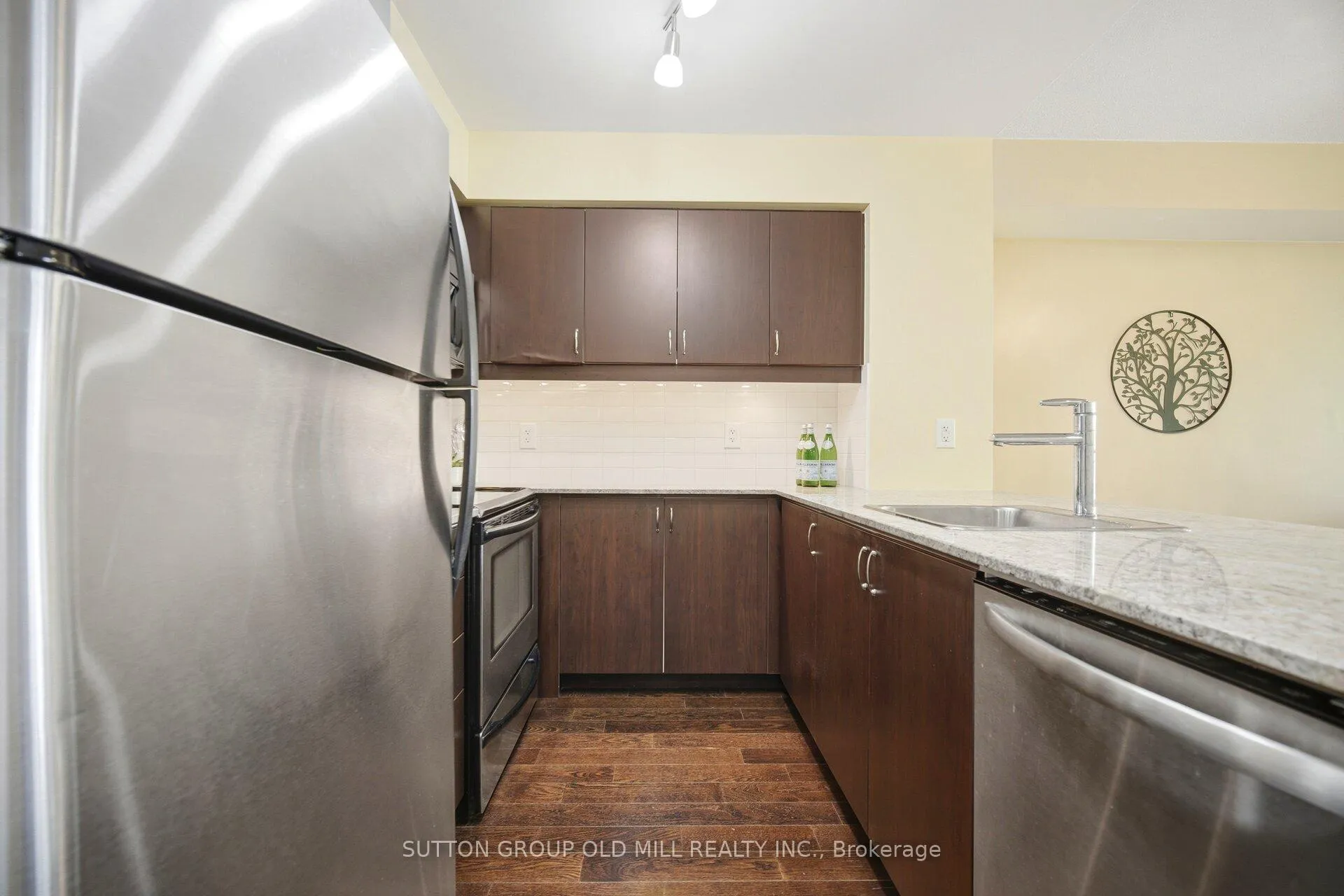 Photo 10 of Unit 311, 27 Rean Drive, North York, Bayview Village — HOMEH