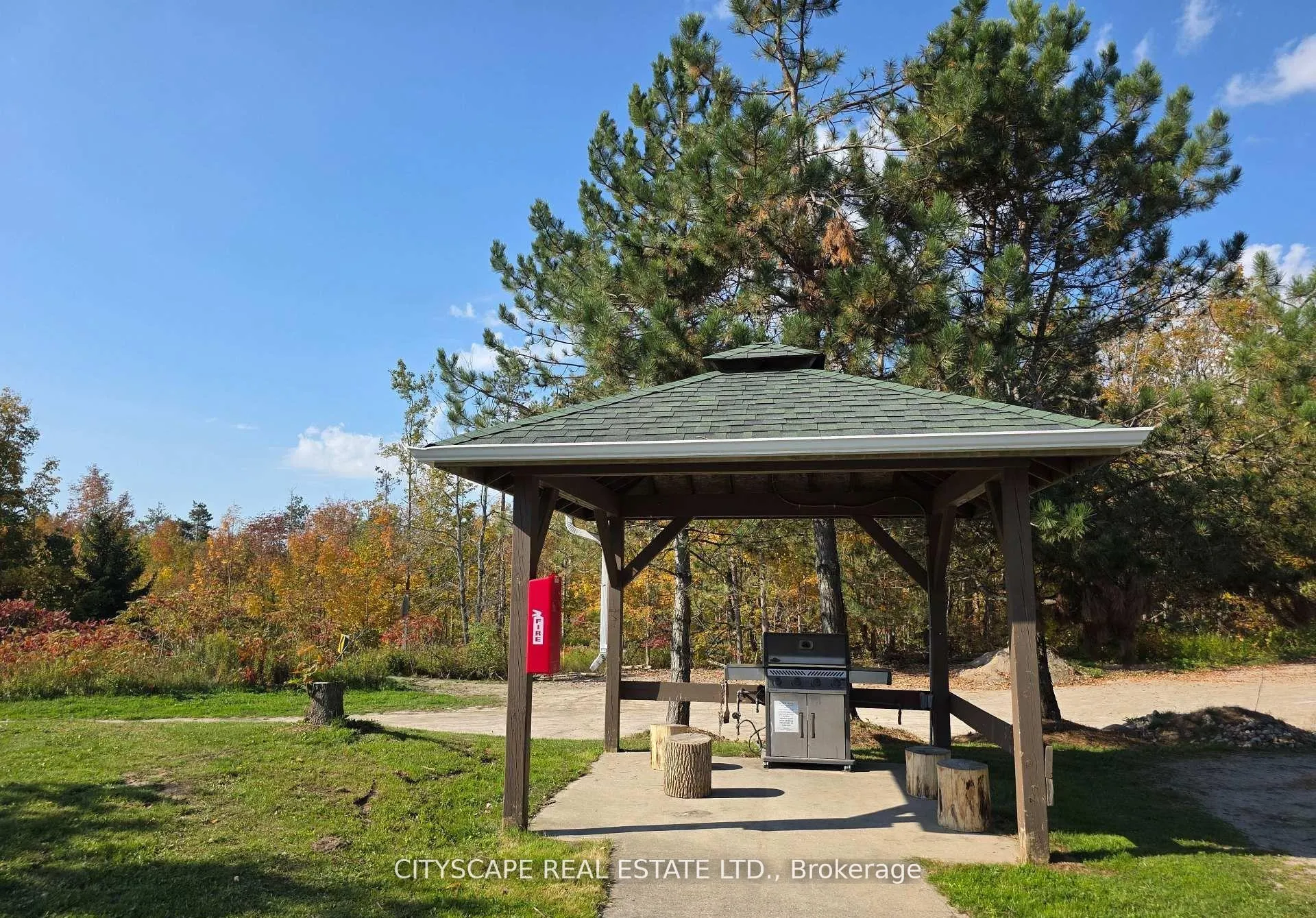 Photo 7 of Unit 35, 90 Highland Drive, Oro-Medonte, Horseshoe Valley — HOMEH