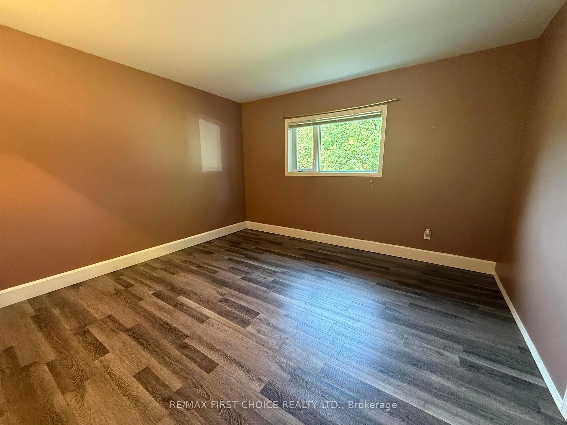 Photo 12 of 849 McIntyre Drive, Kenora Remote Area, Oxdrift — HOMEH