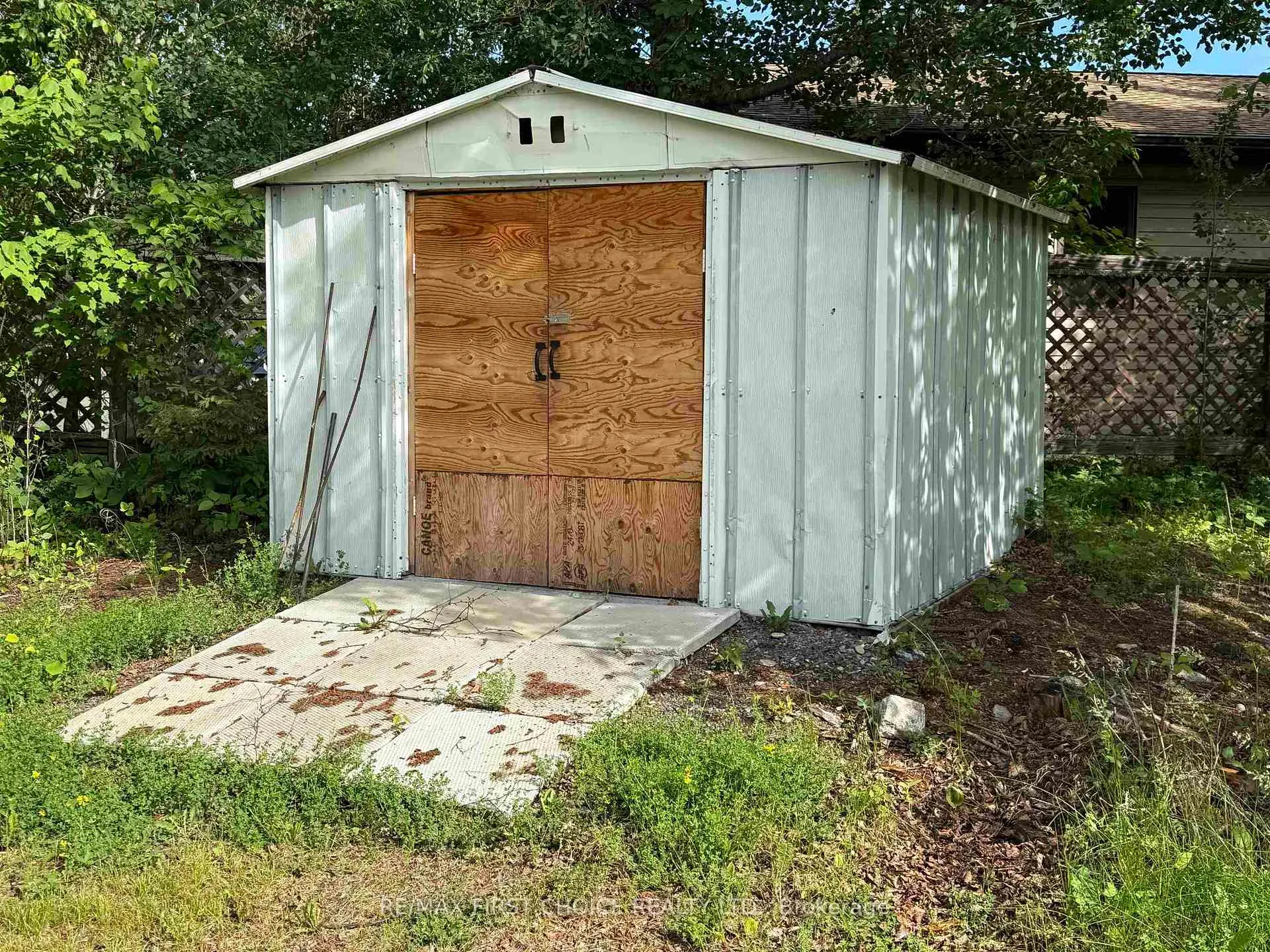 Photo 23 of 849 McIntyre Drive, Kenora Remote Area, Oxdrift — HOMEH