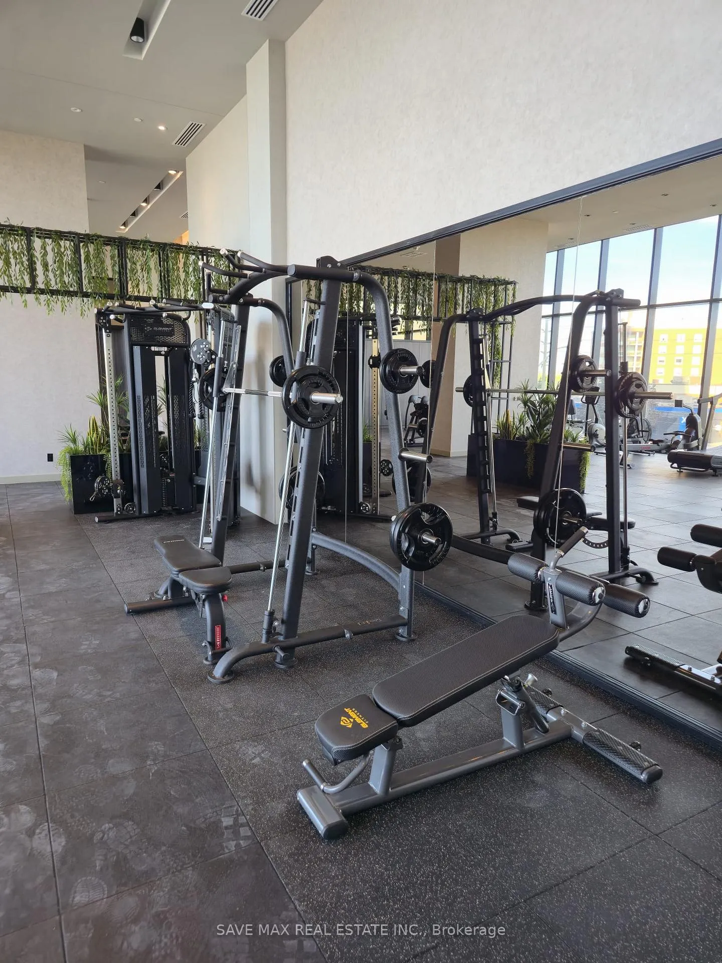 Photo 12 of Unit 1221, 6 Flavelle Trail, Vaughan, Steeles West Industrial — HOMEH