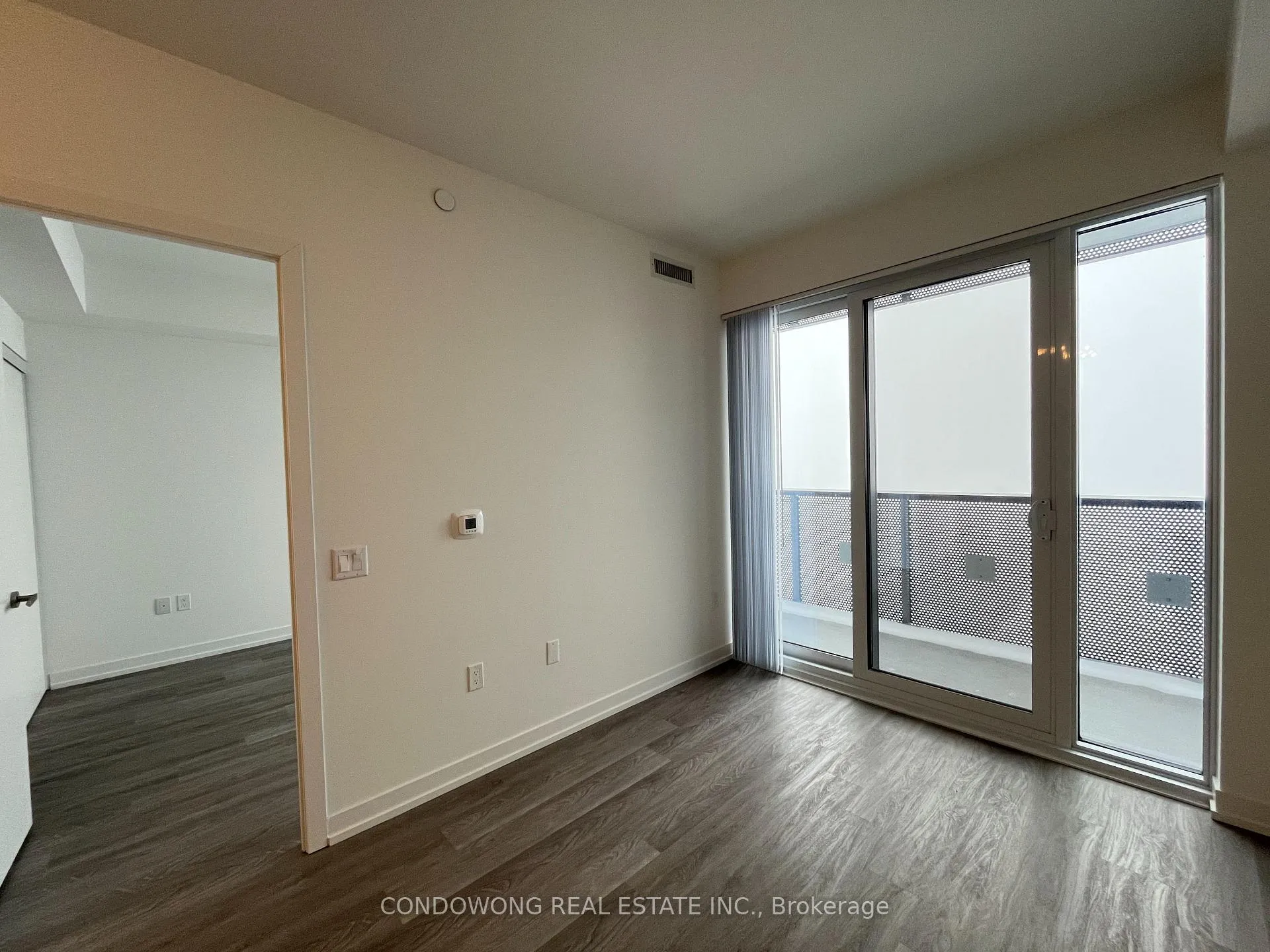 Photo 3 of Unit 7706, 55 Cooper Street, Toronto, Waterfront Communities — HOMEH