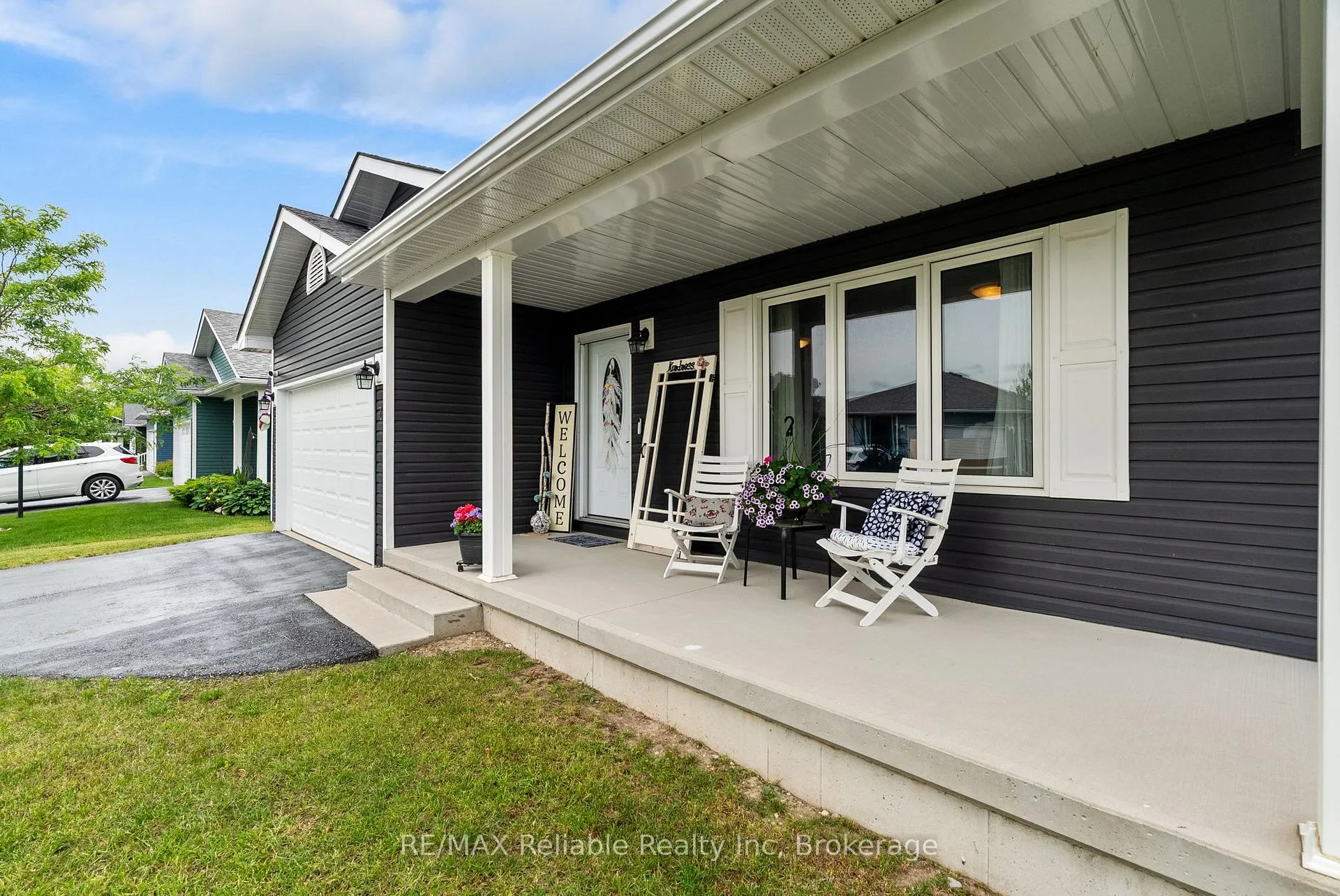 Photo 2 of 7 Windward Way S, Ashfield-Colborne-Wawanosh, Colborne — HOMEH