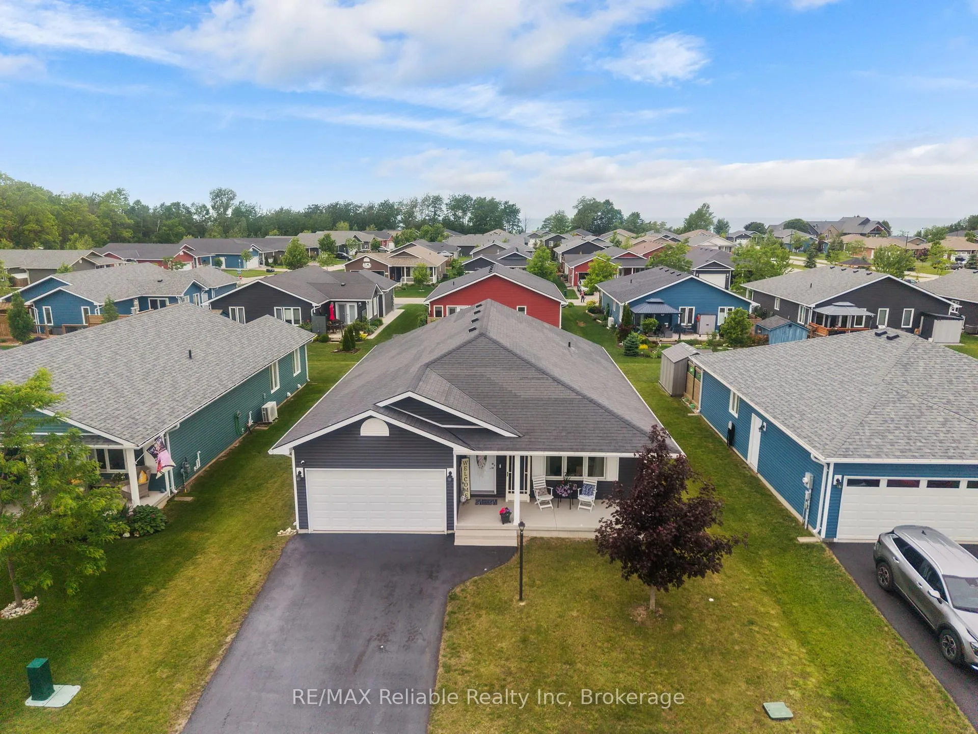 Photo 3 of 7 Windward Way S, Ashfield-Colborne-Wawanosh, Colborne — HOMEH