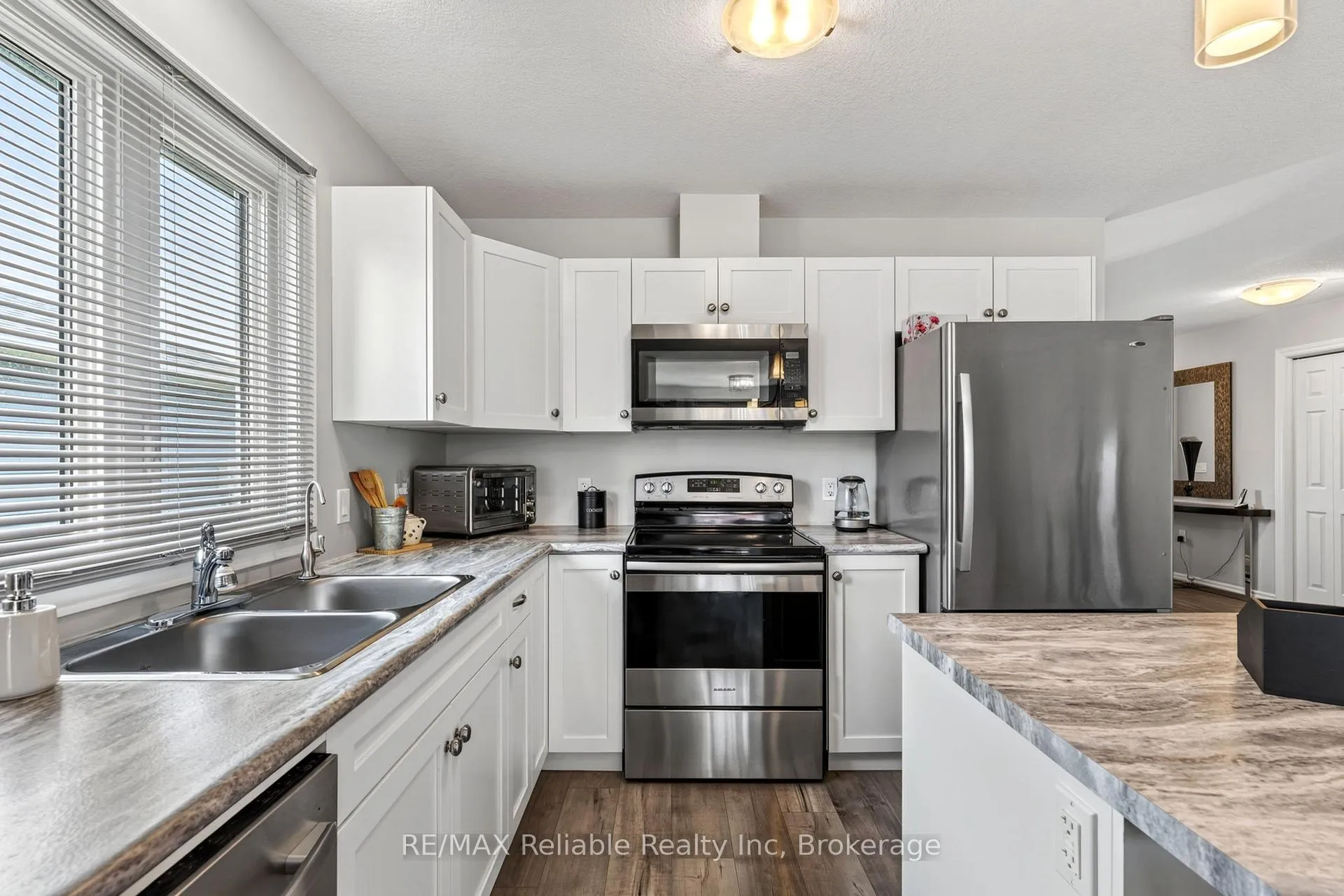 Photo 12 of 7 Windward Way S, Ashfield-Colborne-Wawanosh, Colborne — HOMEH