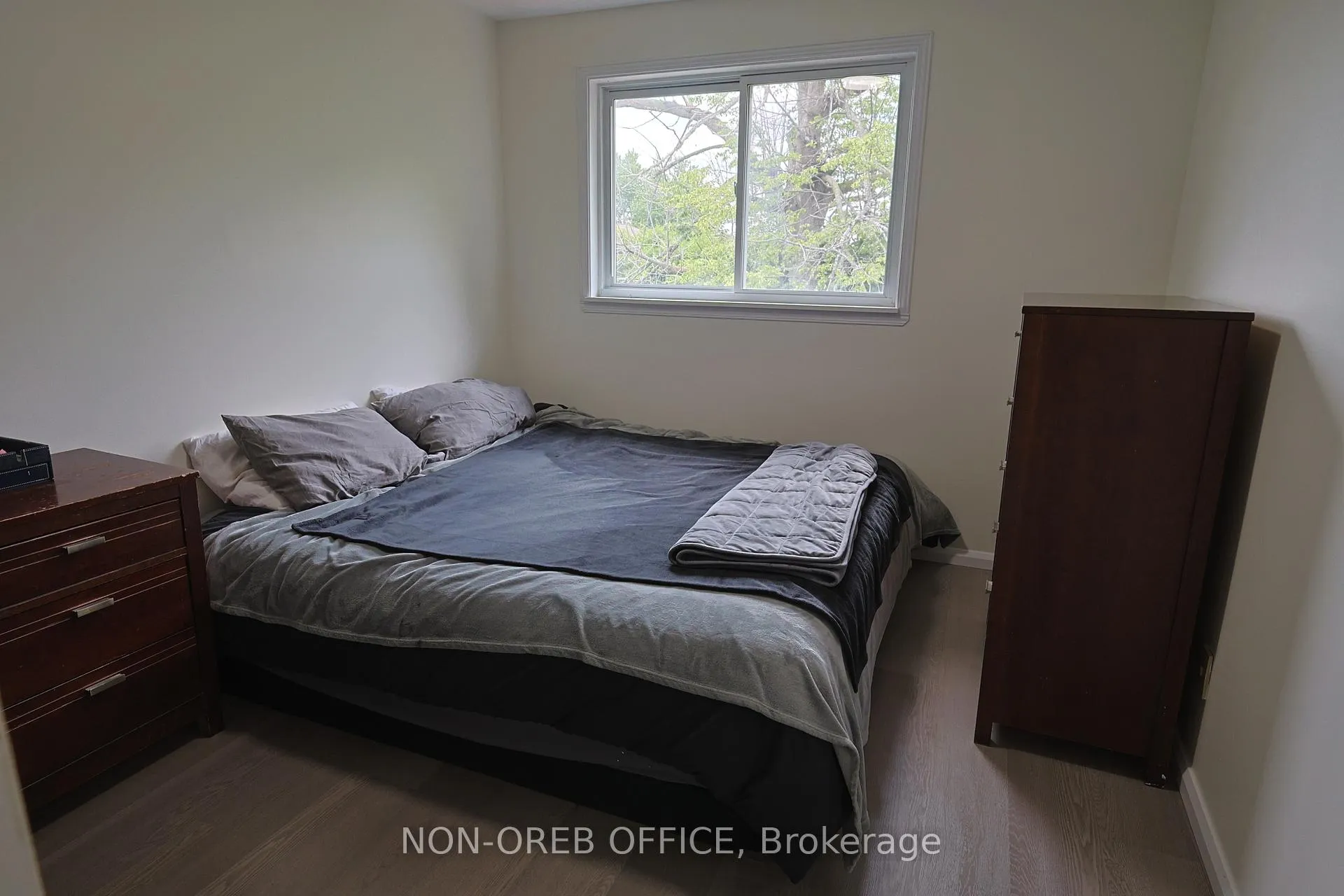 Photo 8 of 12 Downsview Crescent, Ottawa, Tanglewood — HOMEH