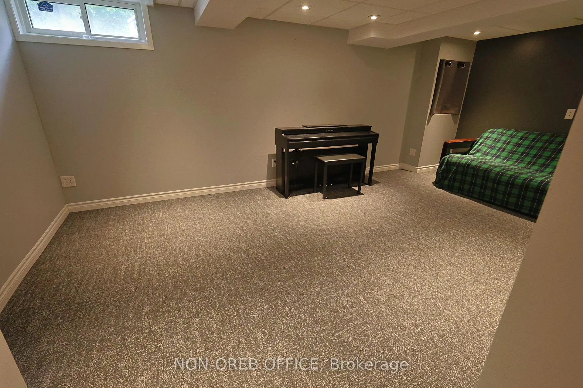 Photo 26 of 12 Downsview Crescent, Ottawa, Tanglewood — HOMEH