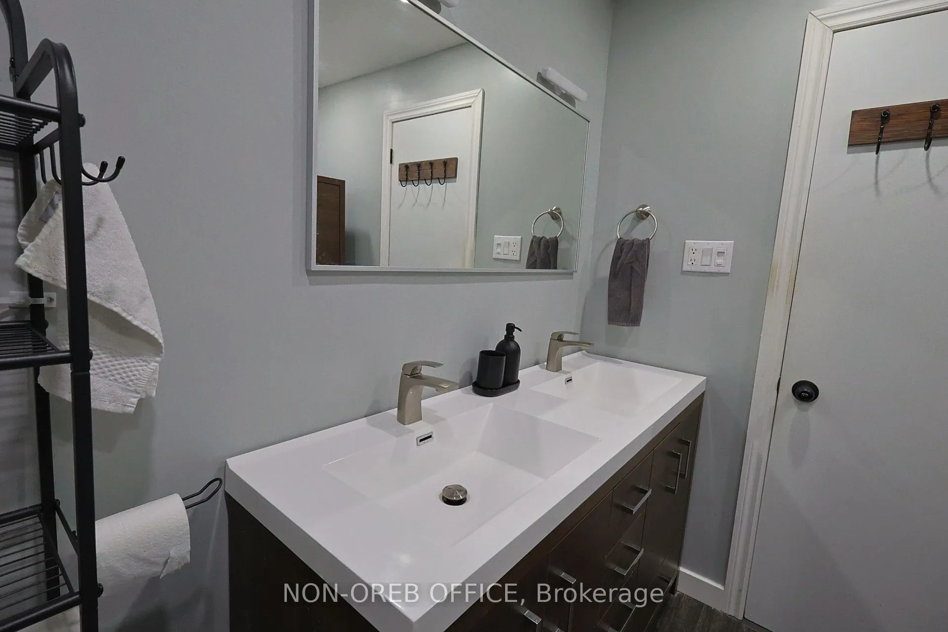 Photo 29 of 12 Downsview Crescent, Ottawa, Tanglewood — HOMEH