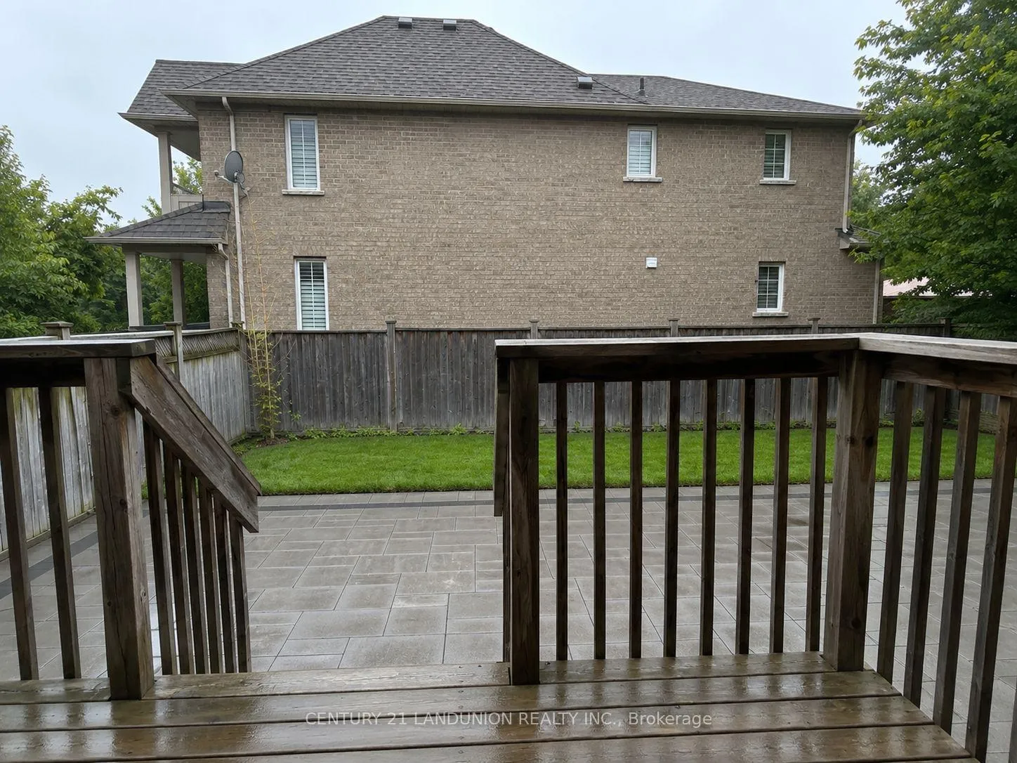 Photo 16 of 2238 Gladacres Lane, Oakville, Westmount — HOMEH