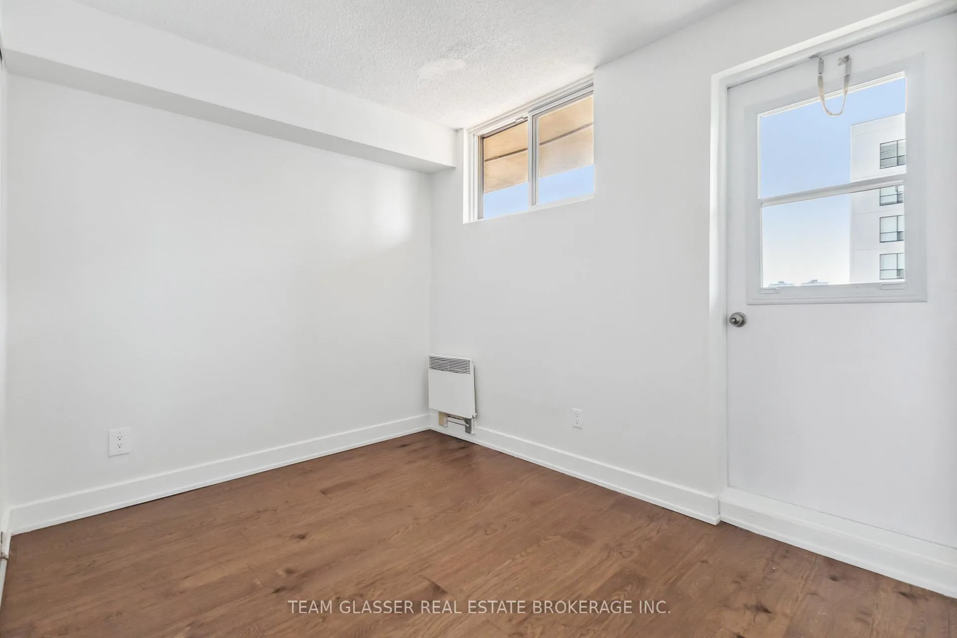 Photo 22 of Unit 409, 21 King Street, London, East K — HOMEH