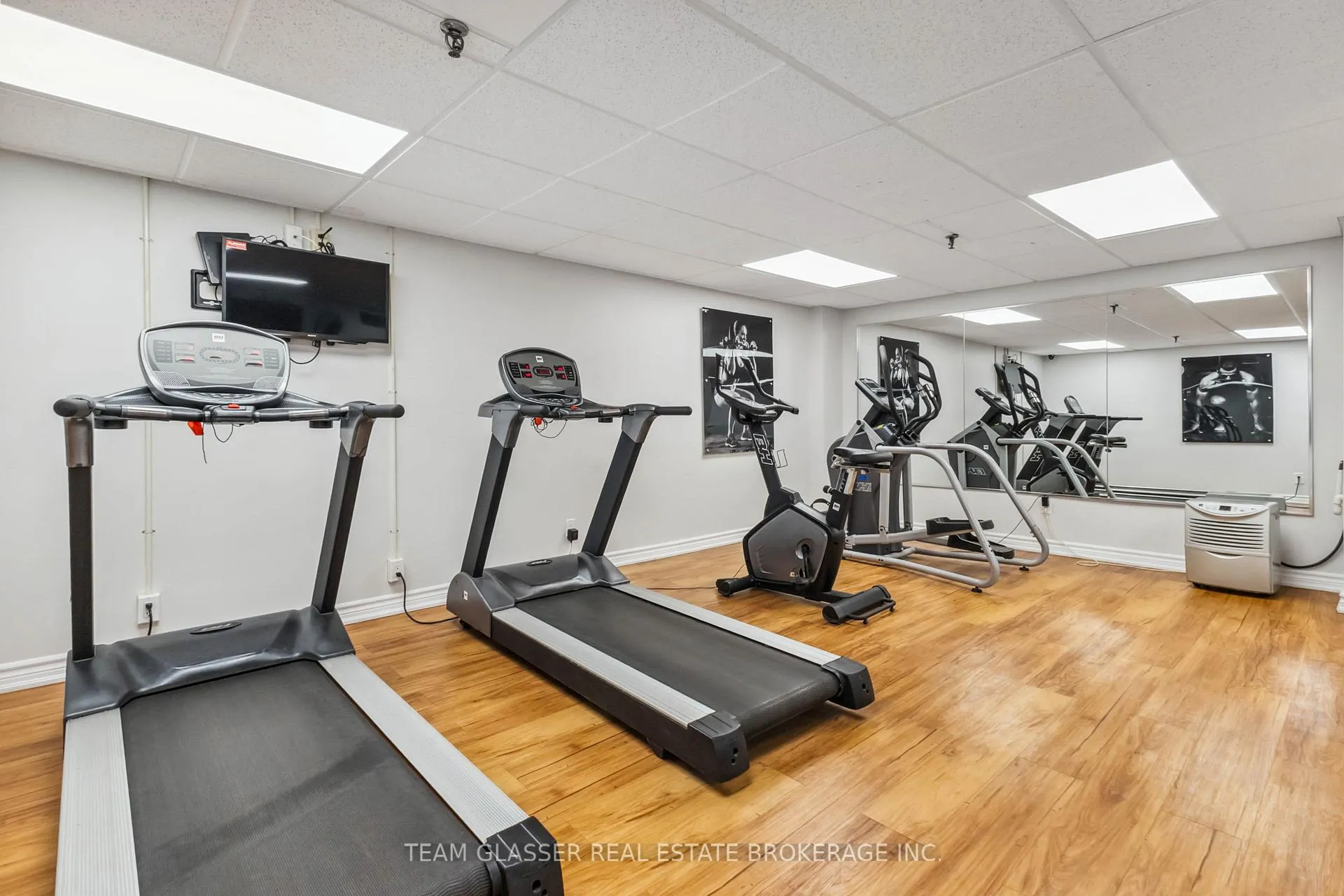 Photo 28 of Unit 409, 21 King Street, London, East K — HOMEH