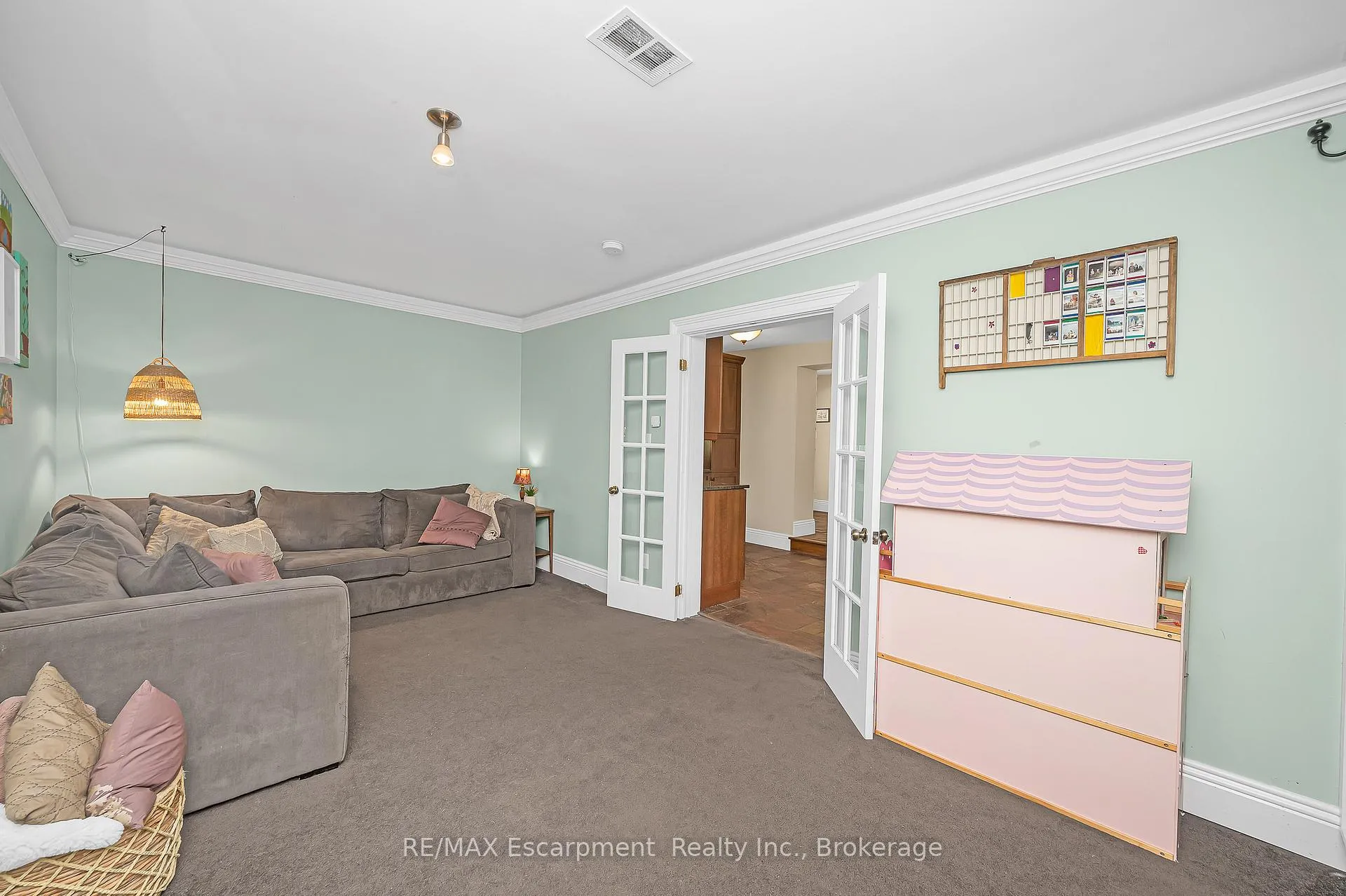 Photo 17 of 780 Old 8 Highway, Hamilton, Rockton — HOMEH