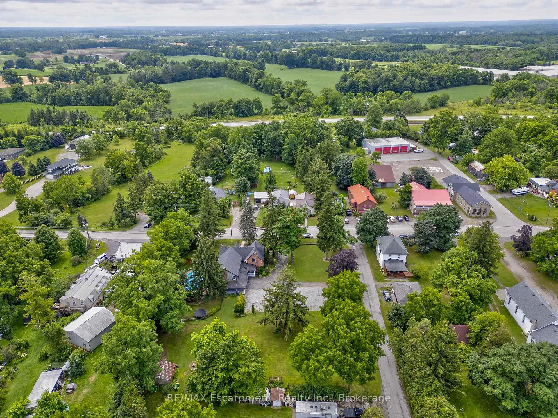 Photo 47 of 780 Old 8 Highway, Hamilton, Rockton — HOMEH