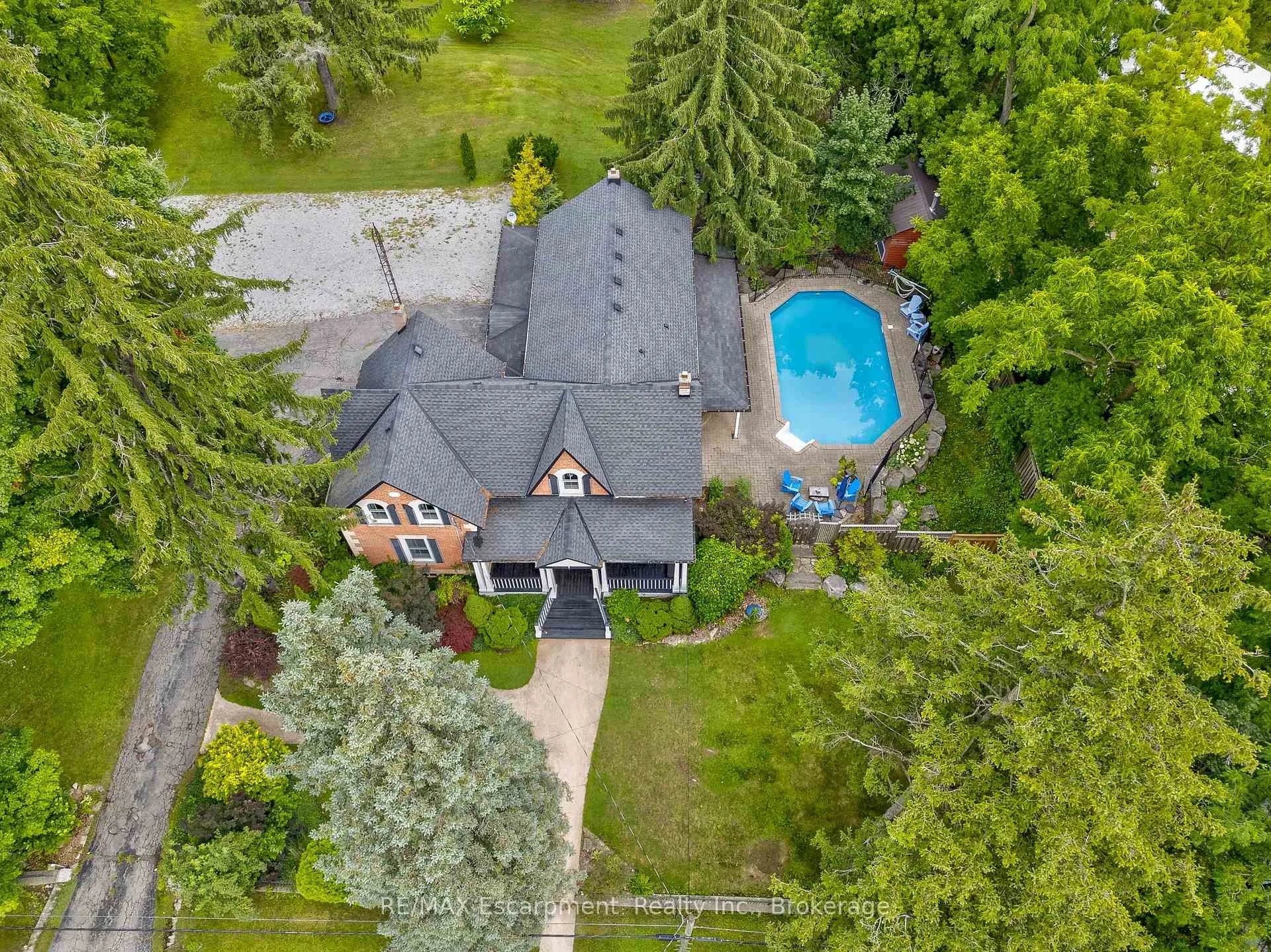 Photo 48 of 780 Old 8 Highway, Hamilton, Rockton — HOMEH