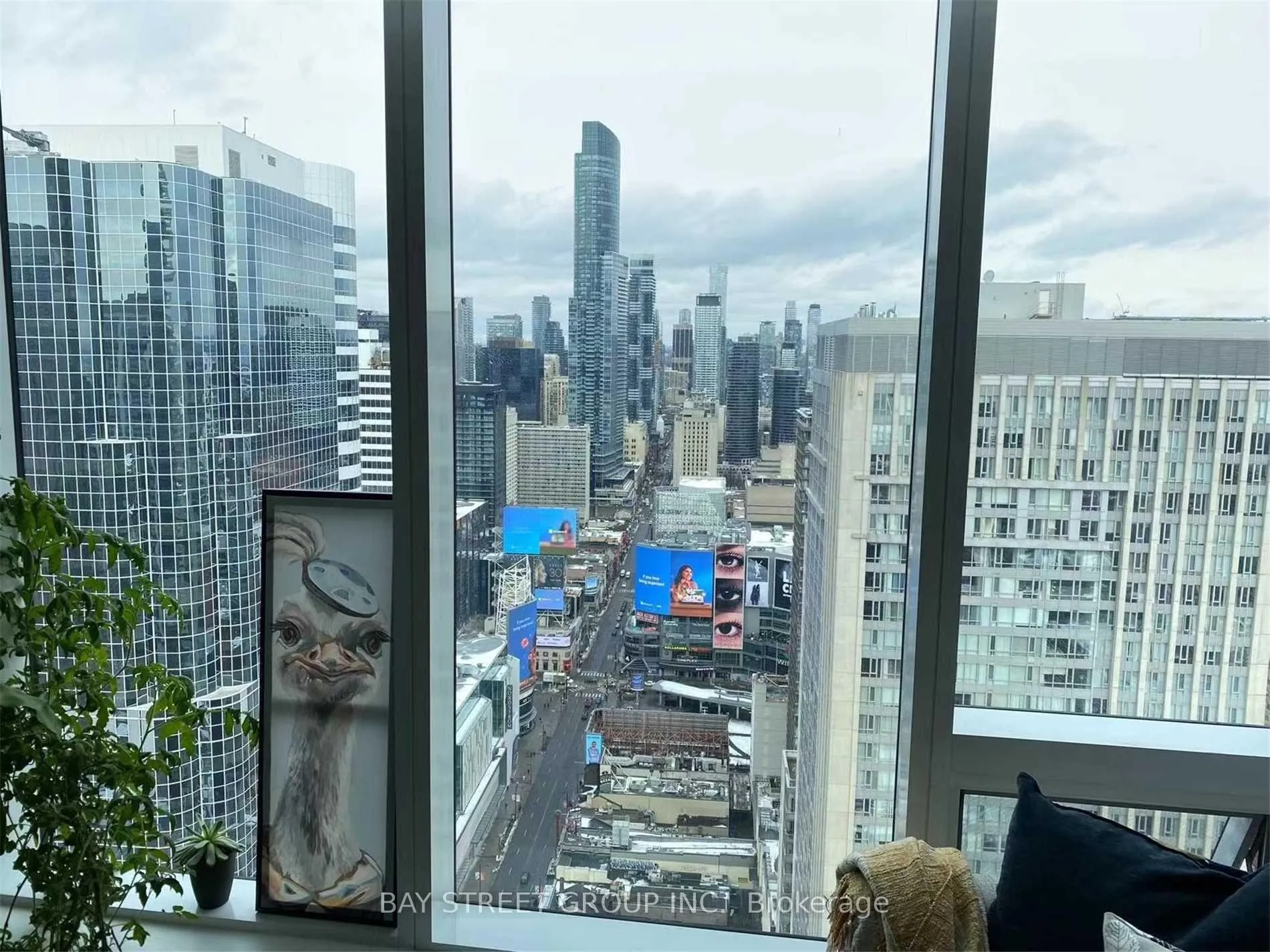 Photo 12 of Unit 3801, 197 Yonge Street, Toronto, Church-Yonge Corridor — HOMEH