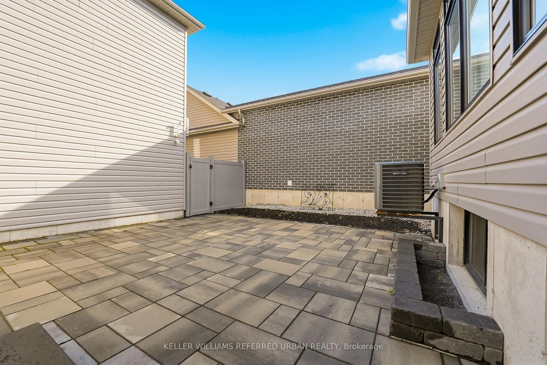 Front of Unit B, 70 Riverstone Way