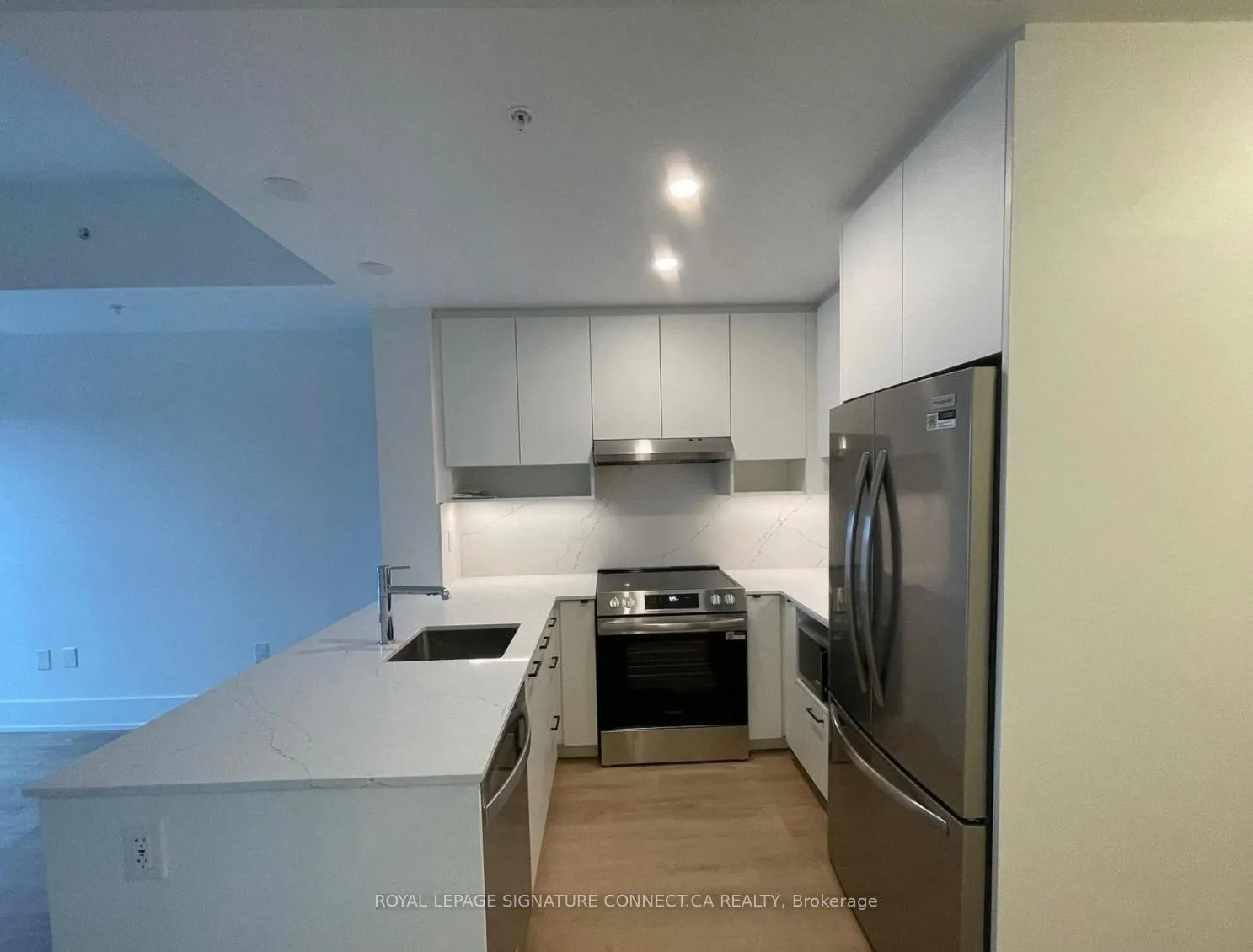 Photo 3 of Unit 1303, 206 King Street W, Hamilton, Central — HOMEH