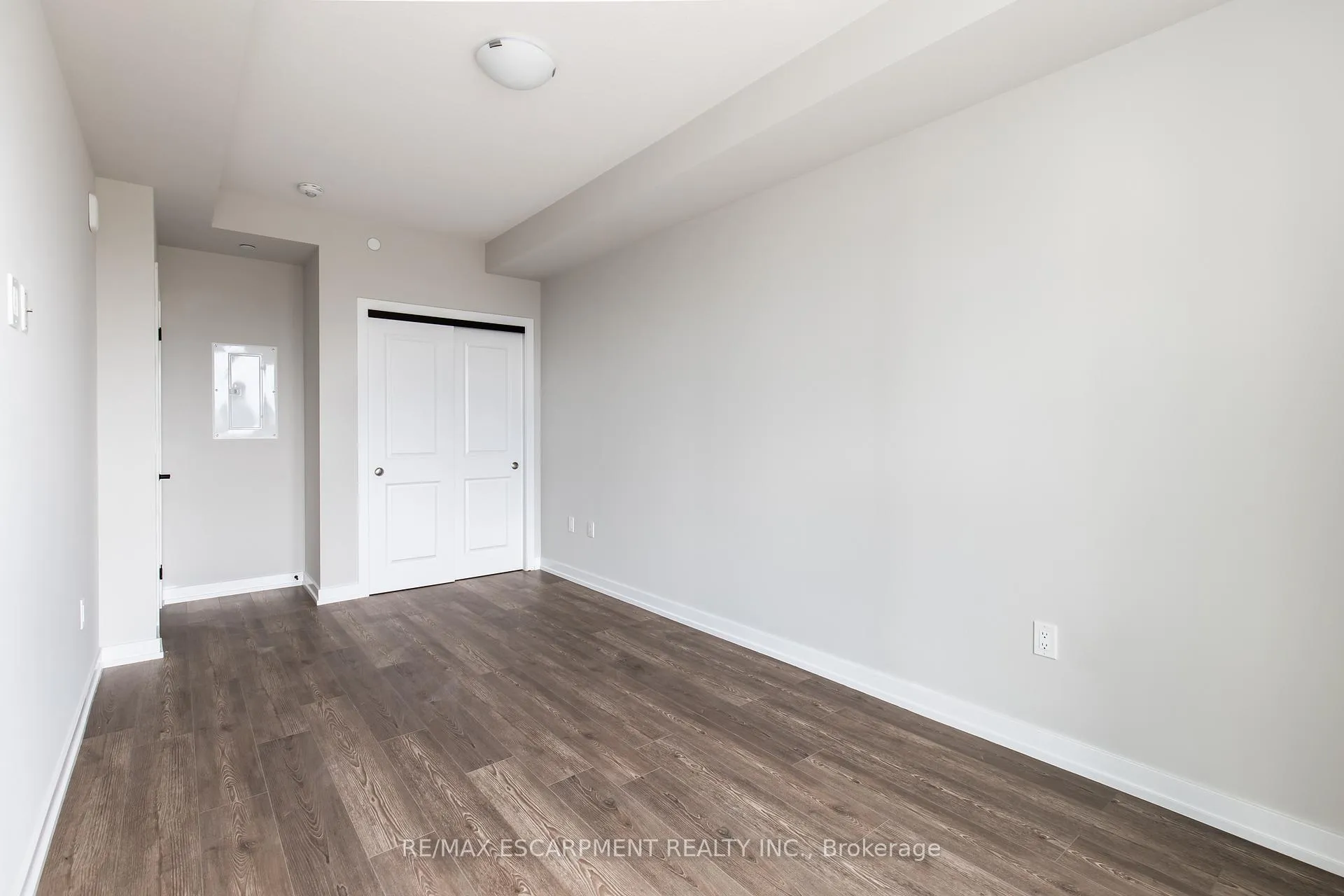 Photo 23 of Unit 304, 870 Queenston Road, Hamilton, Stoney Creek — HOMEH