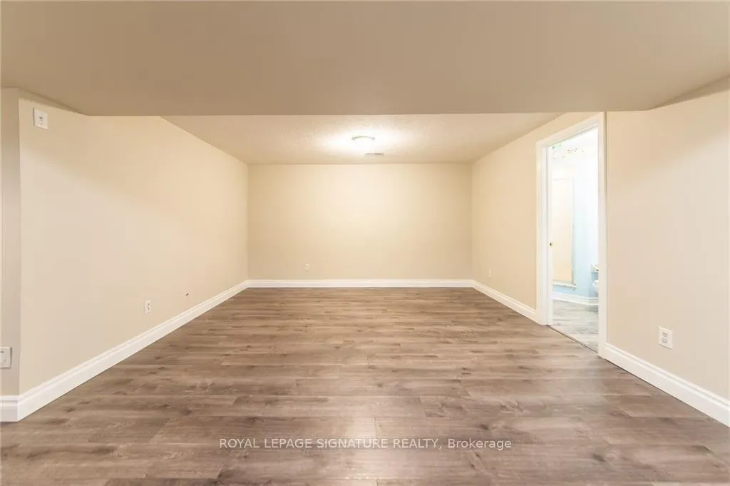 Photo 14 of 426 Downsview Place, Waterloo, Bridgeport — HOMEH